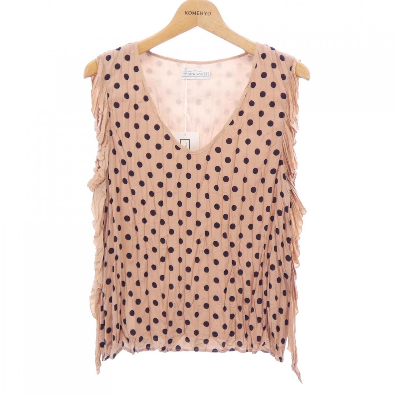 ザニューハウス THE NEWHOUSE トップス