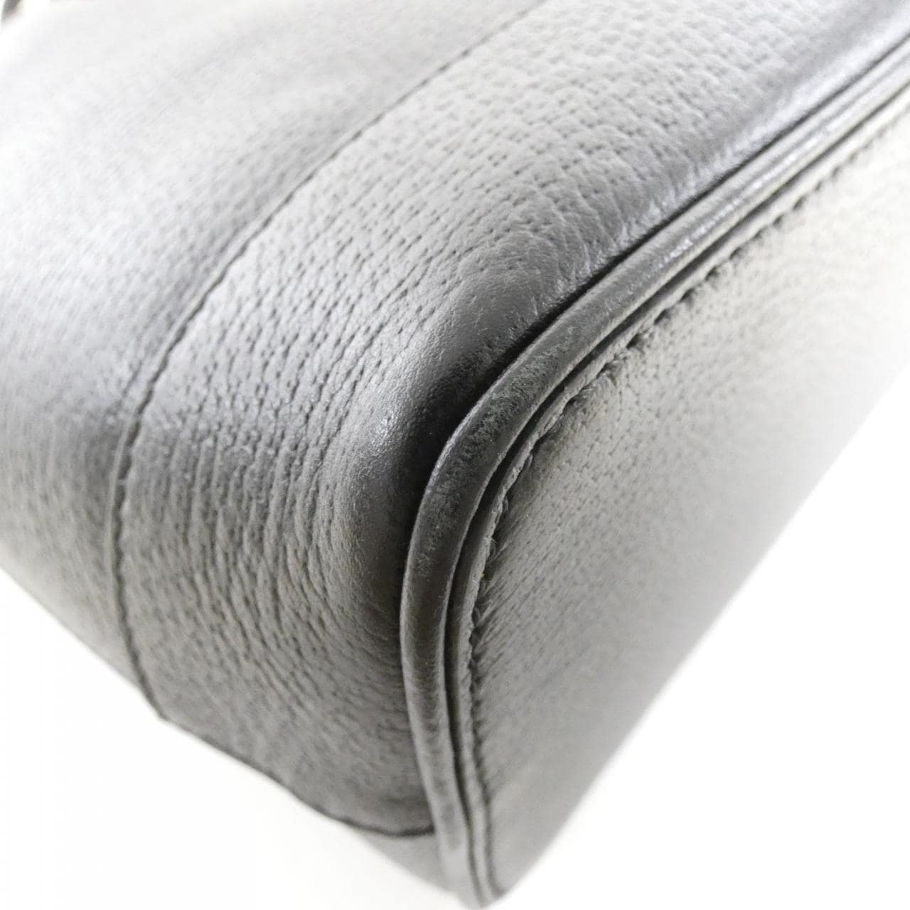 グッチ 765043 DJ20G バッグ