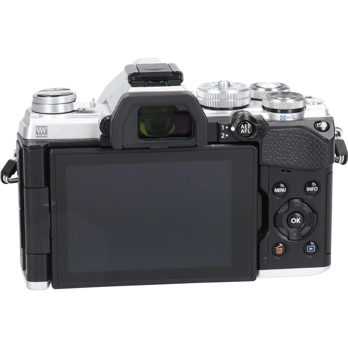 Ｅ－Ｍ５　ＭＡＲＫ　ＩＩＩ　シルバー