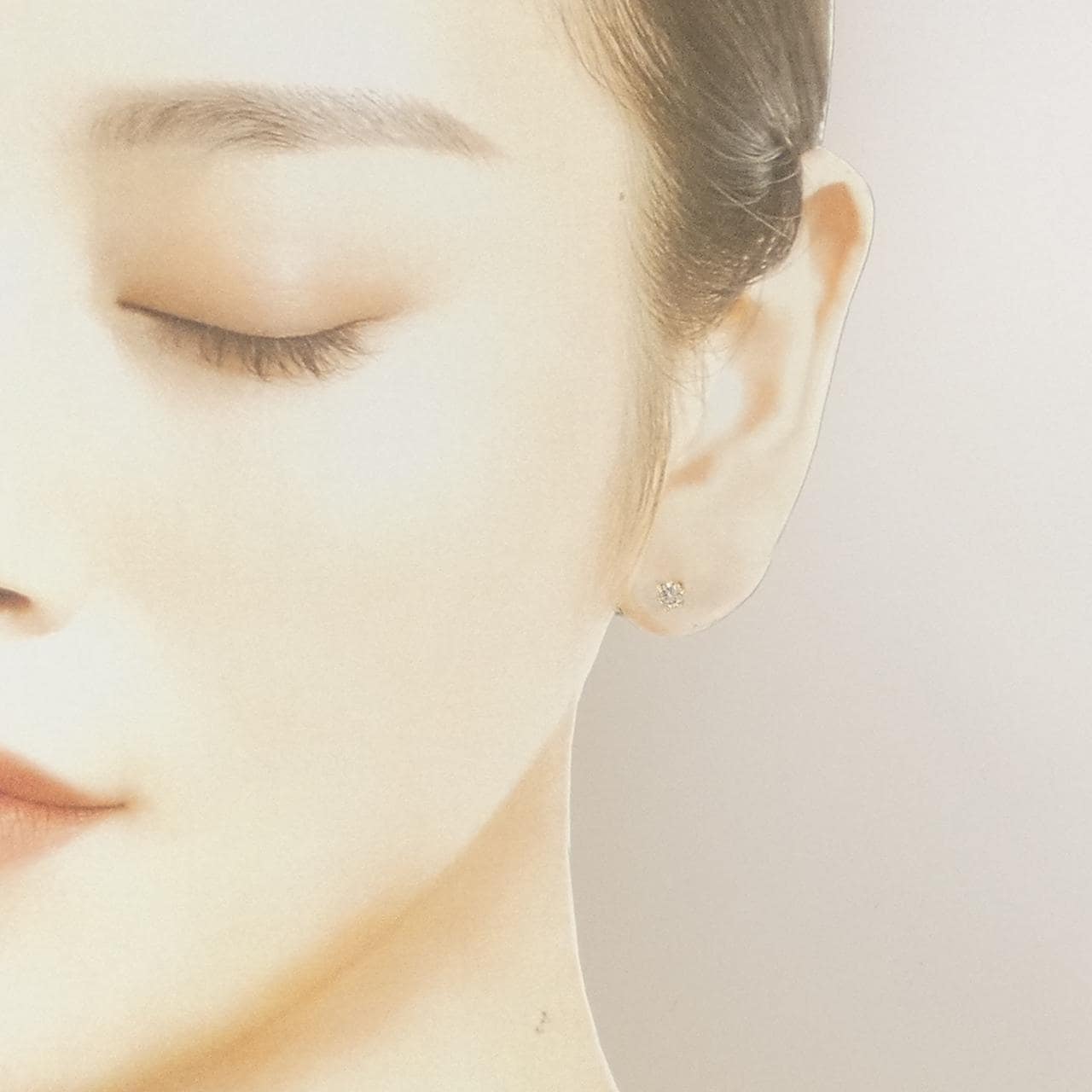 K18YG ソリティア ダイヤモンド ピアス