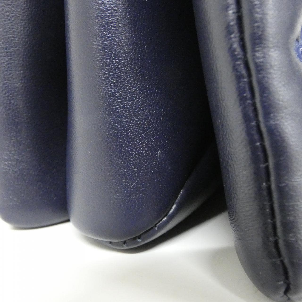 ルイヴィトン モノグラム クッサン PM M21282 ショルダーバッグ