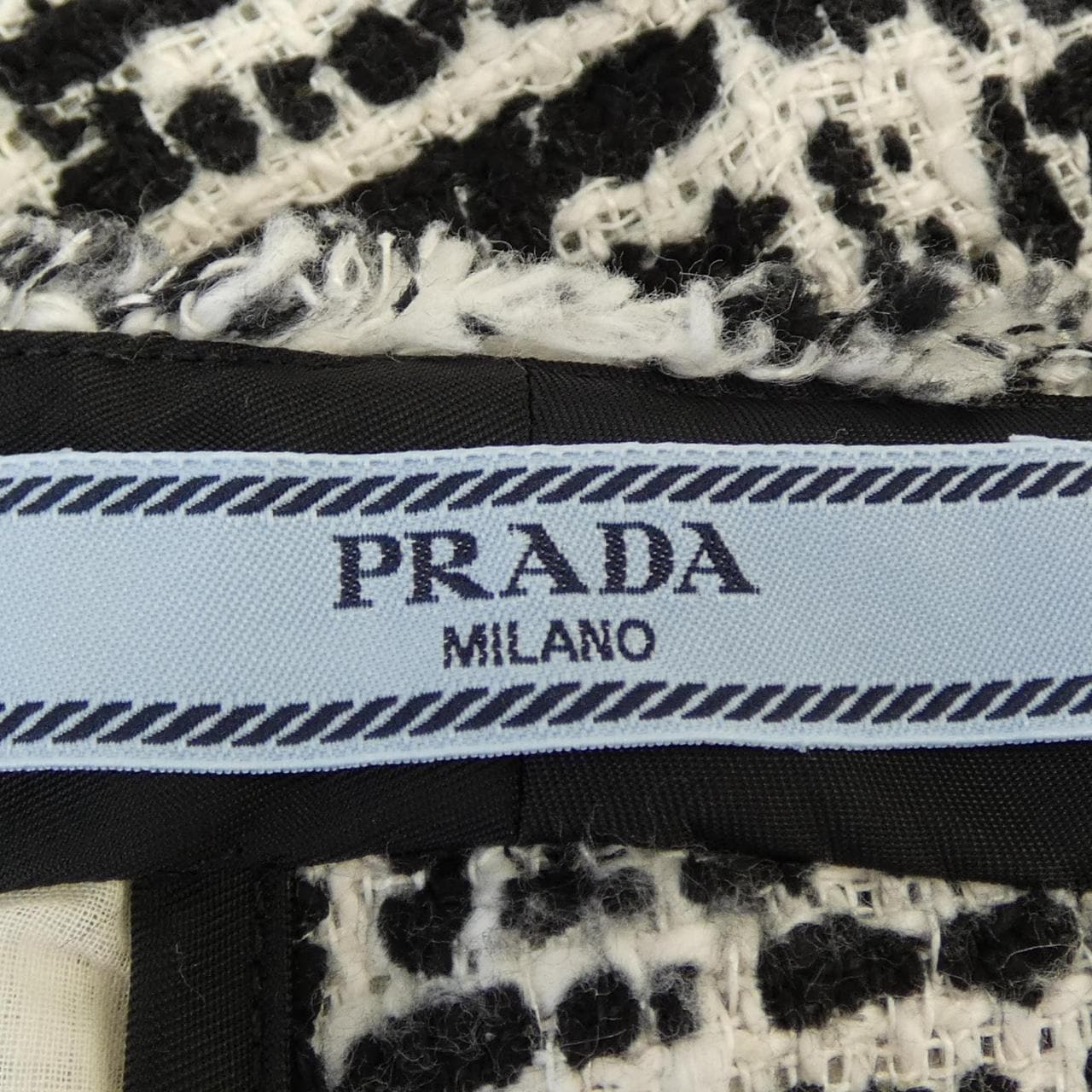 プラダ PRADA P163T S221 10FV スカート
