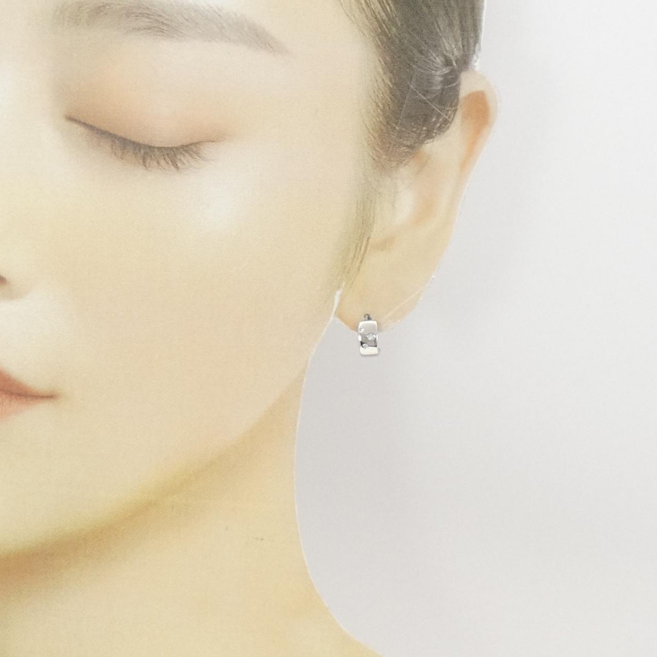 PT/PT900 Diamond Earrings 0.08CT