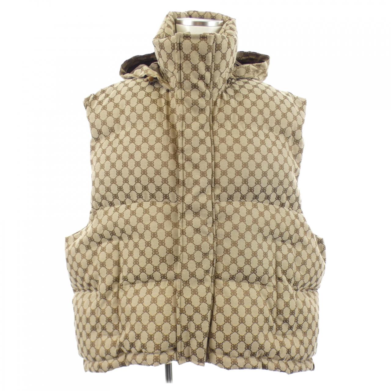 バレンシアガ BALENCIAGA HACKER COCOON PUFFER 681886 TLO53 UNISEX GUCCI ダウンベスト