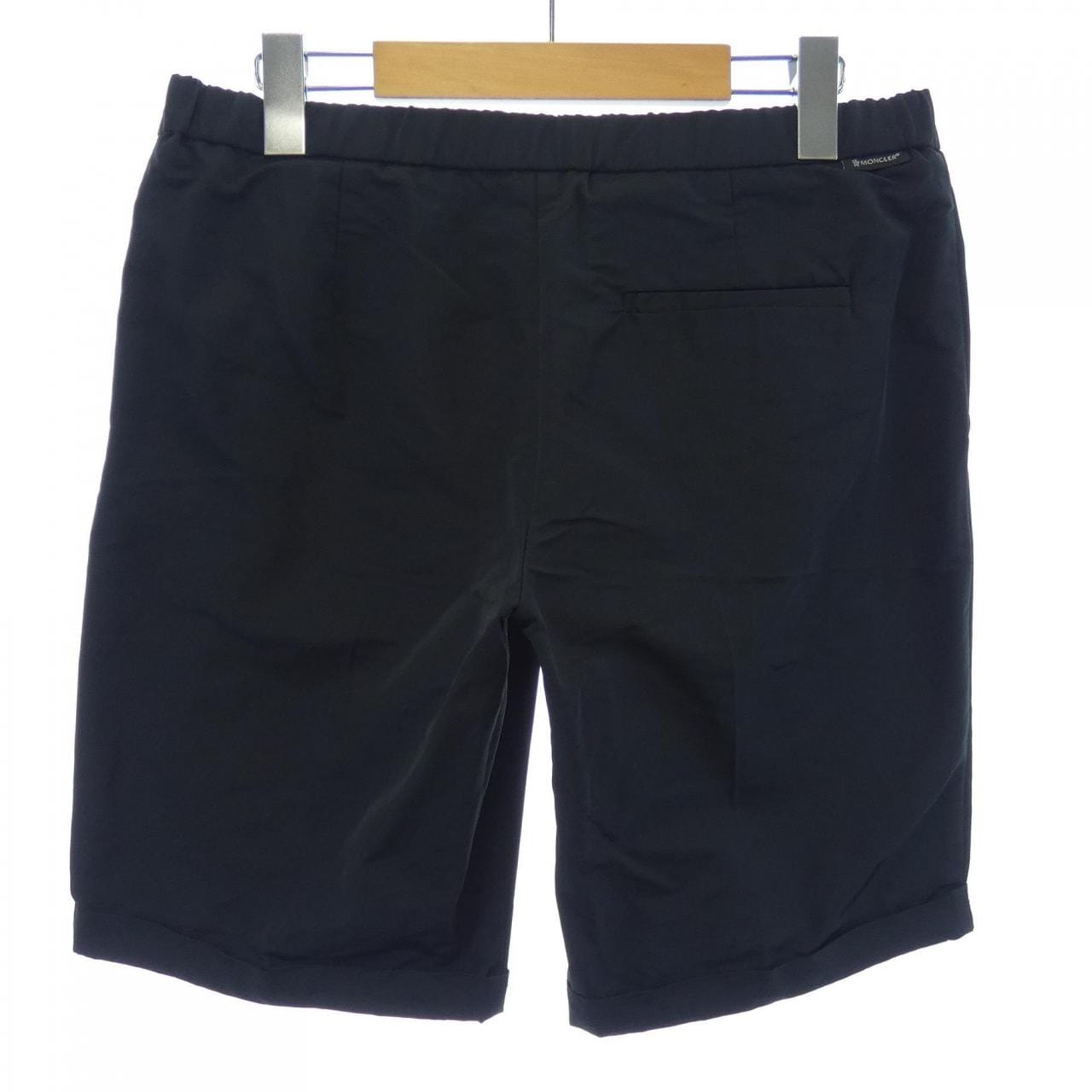 モンクレール MONCLER 141-093-18469-00 ショートパンツ