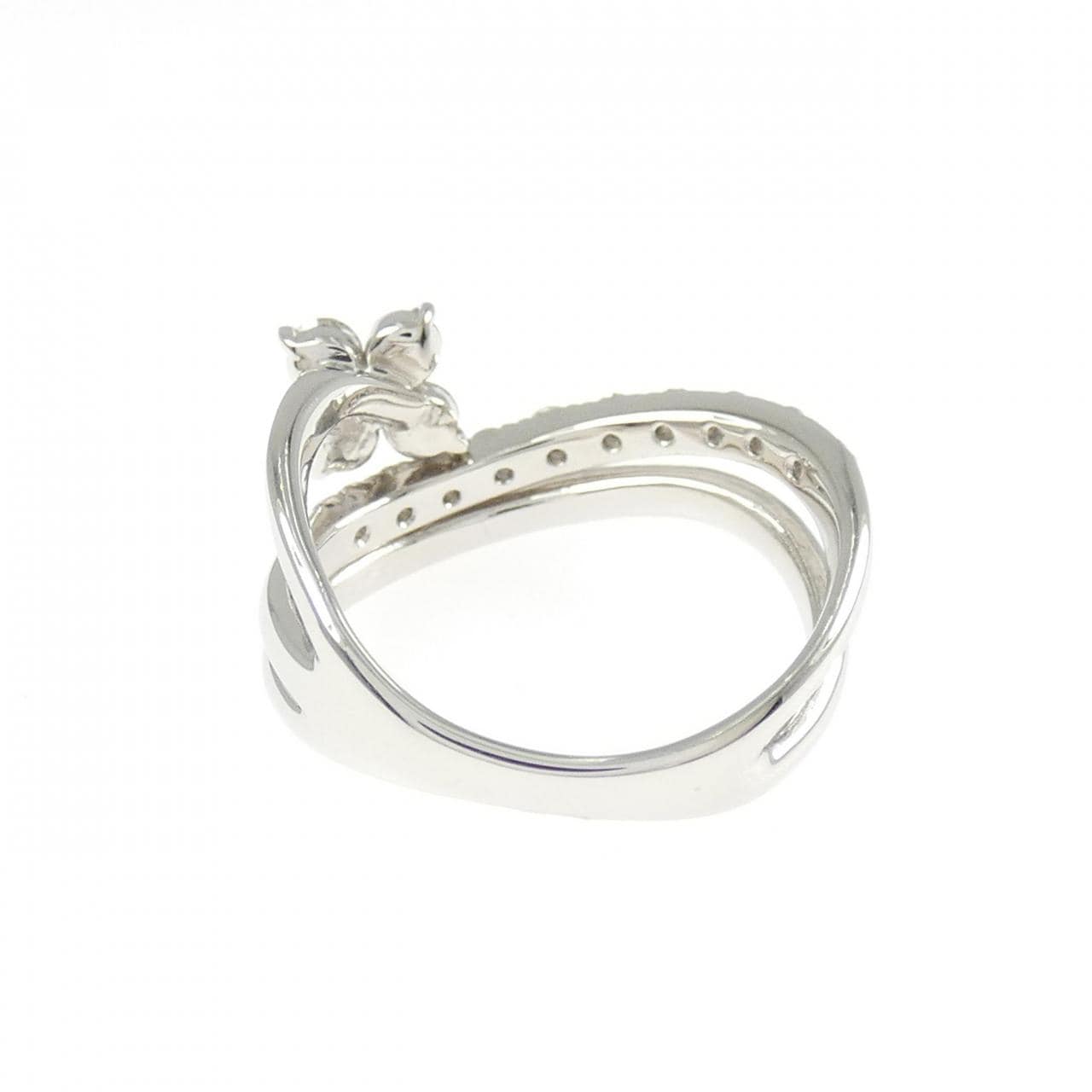 PT900 フラワー ダイヤモンド リング 0.38CT