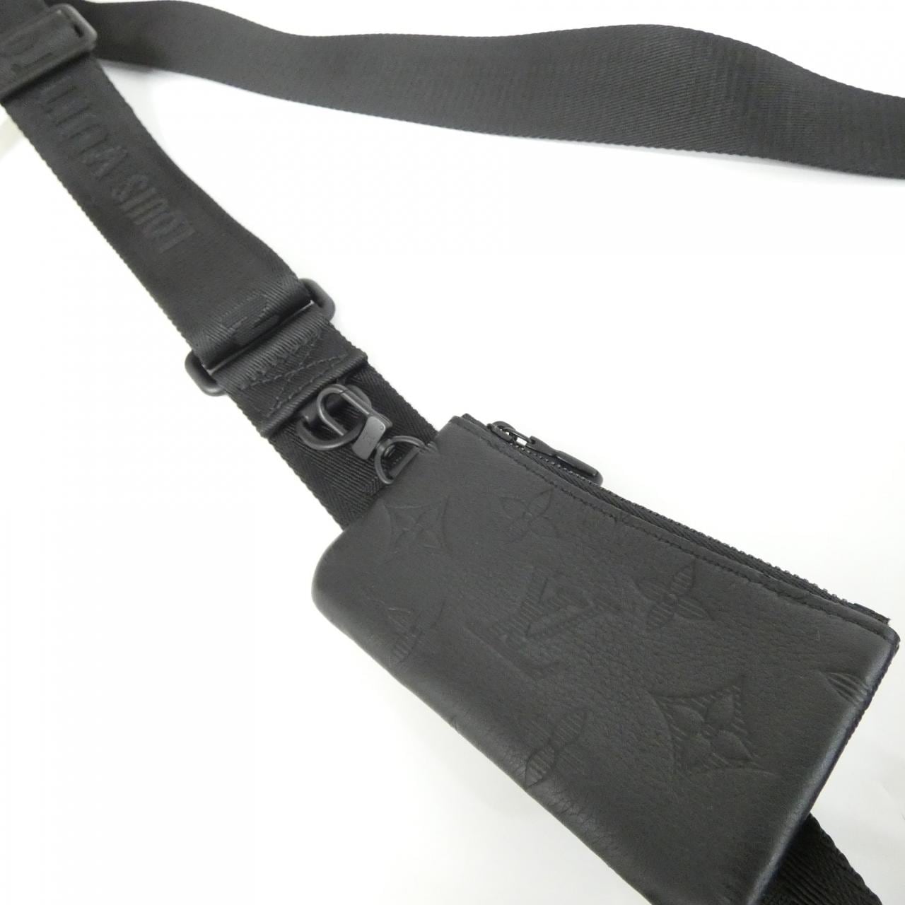 ルイヴィトン モノグラム シャドウ トリオ メッセンジャー M46602 ショルダーバッグ