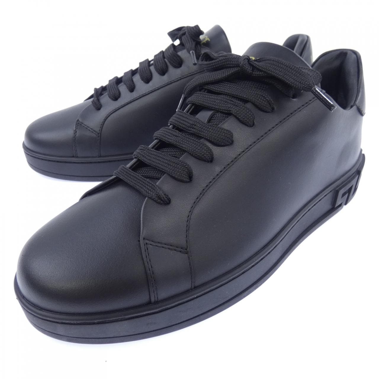 ヴェルサーチェ VERSACE スニーカー