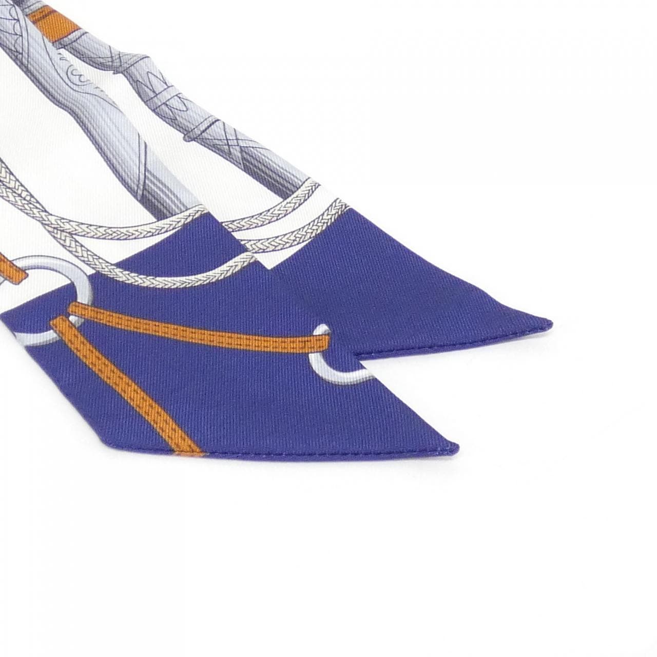 エルメス CLIQUETIS ツイリー 061574S スカーフ