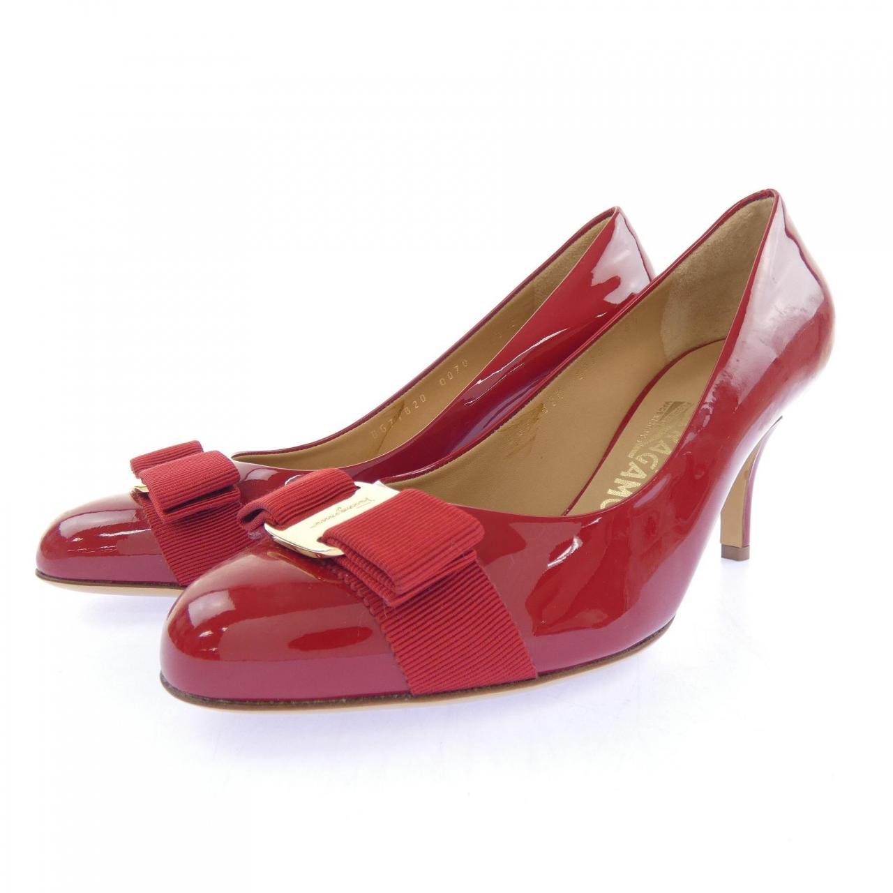 サルヴァトーレフェラガモ SALVATORE FERRAGAMO CARLA70 パンプス