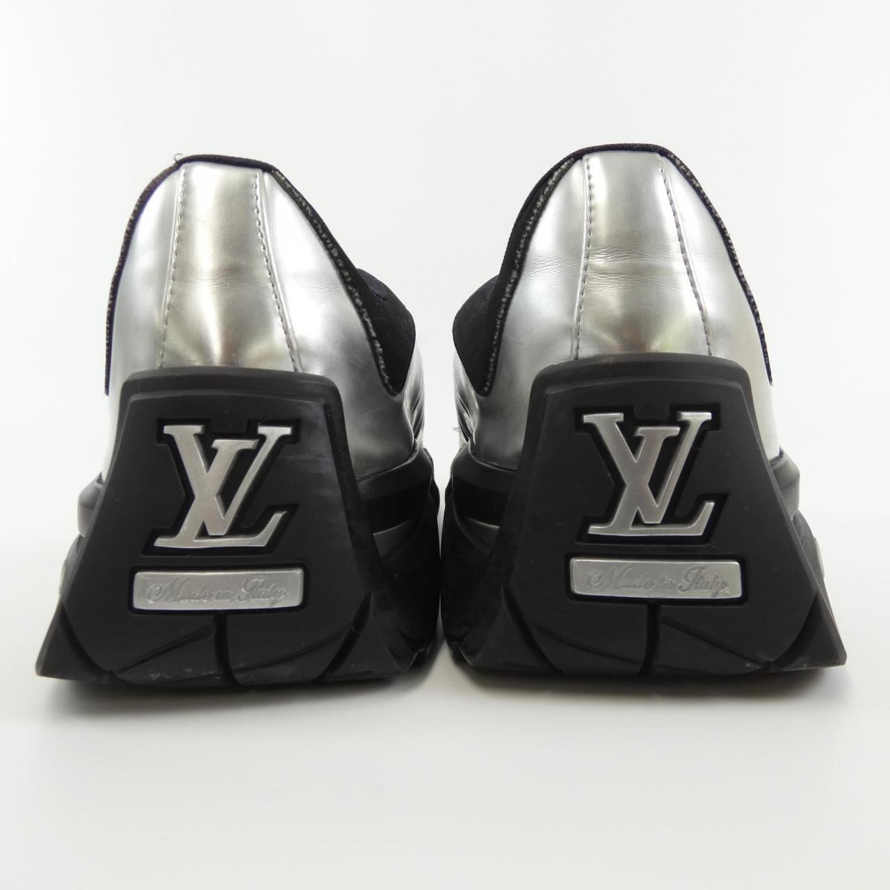 LOUIS LOUIS VUITTON sneakers