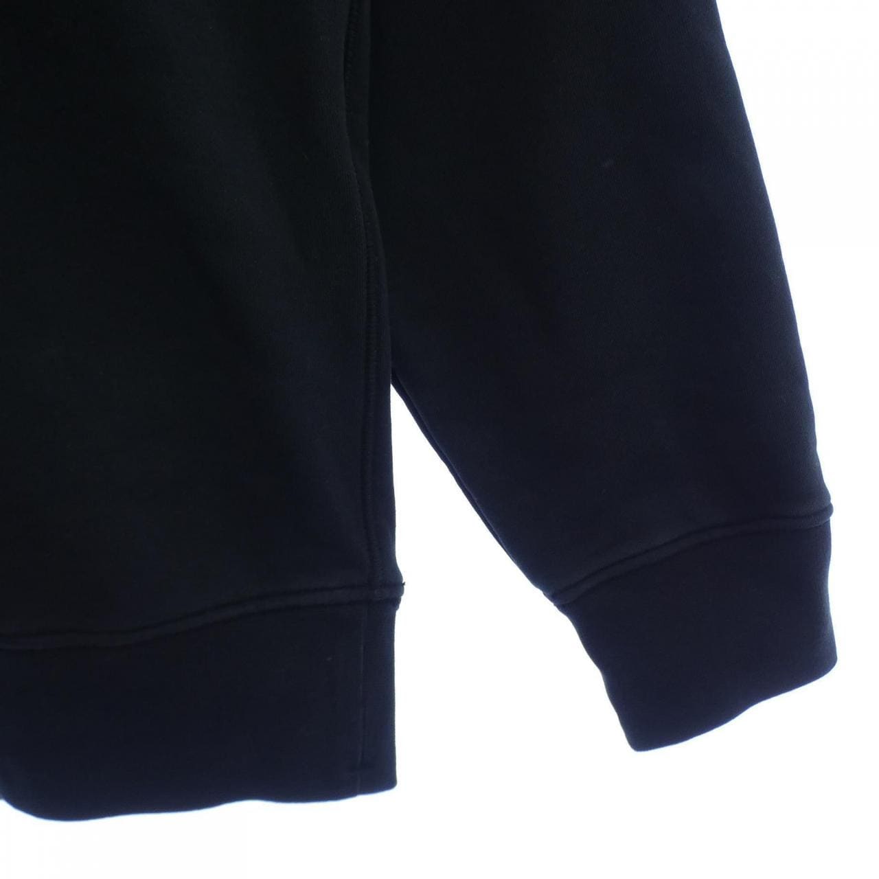 ストーンアイランド STONE ISLAND パーカー