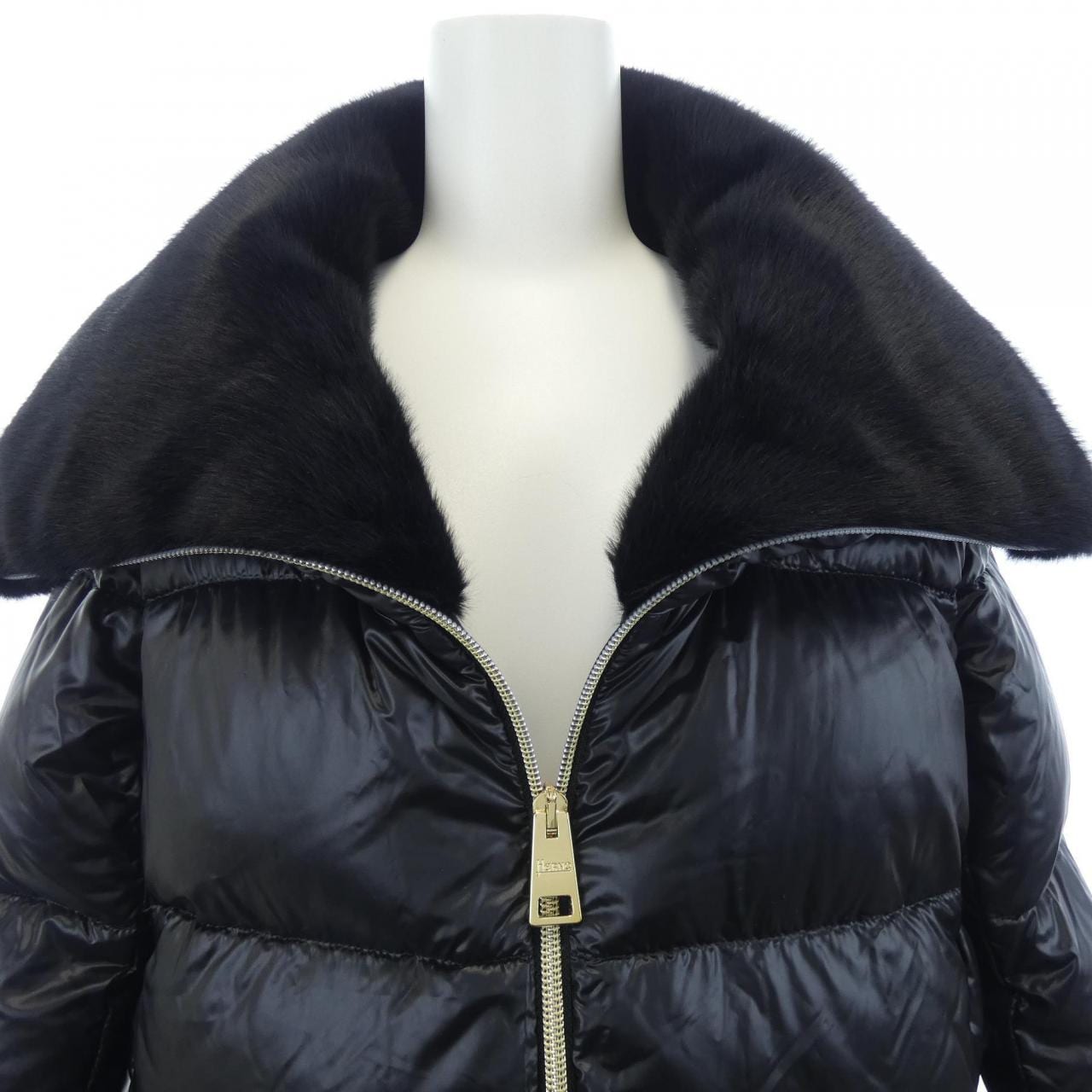 ヘルノ Herno PI001923D ダウンジャケット