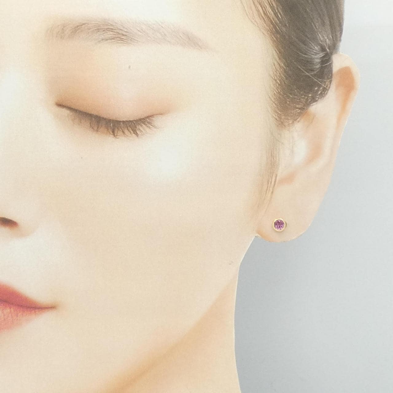 【新品】K18YG ガーネット ピアス