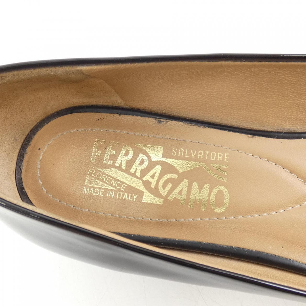 サルヴァトーレフェラガモ SALVATORE FERRAGAMO パンプス