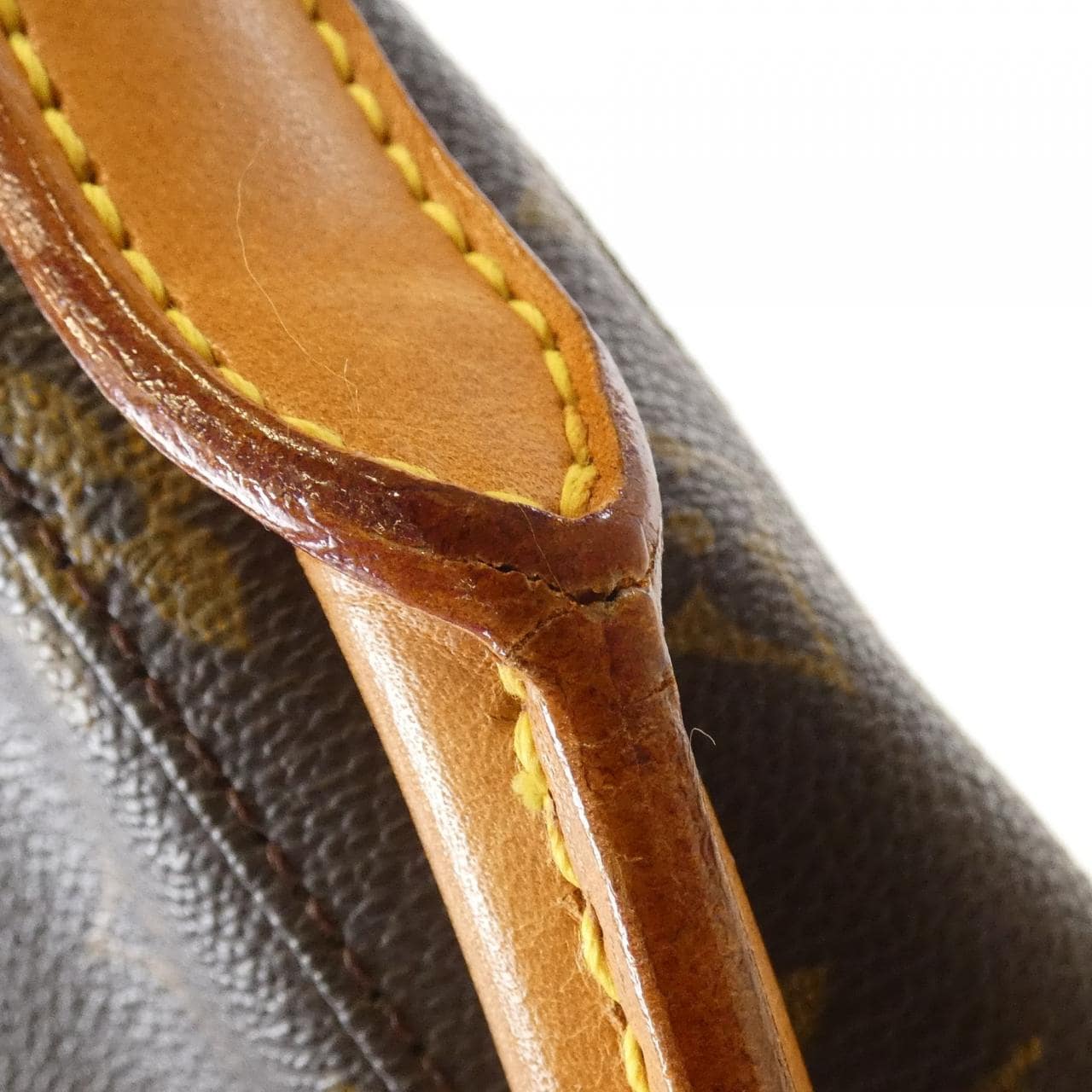 ルイヴィトン モノグラム ルーピング GM M51145 ショルダーバッグ