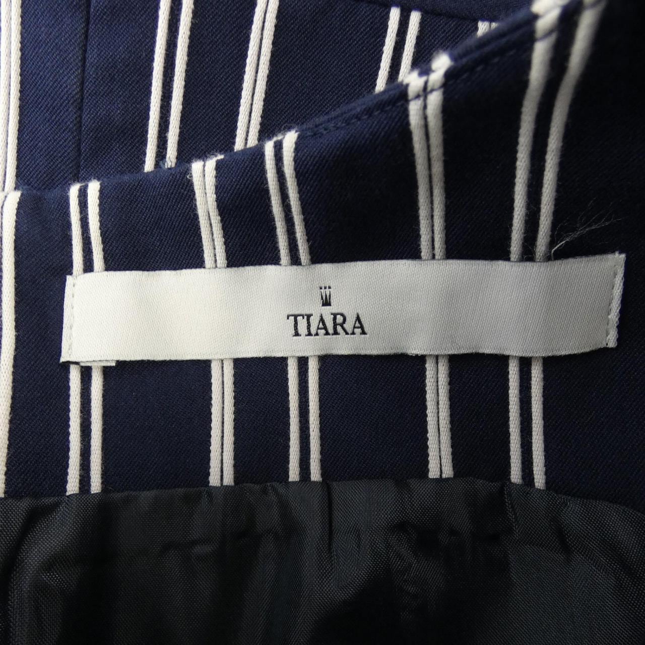 ティアラ TIARA ワンピース