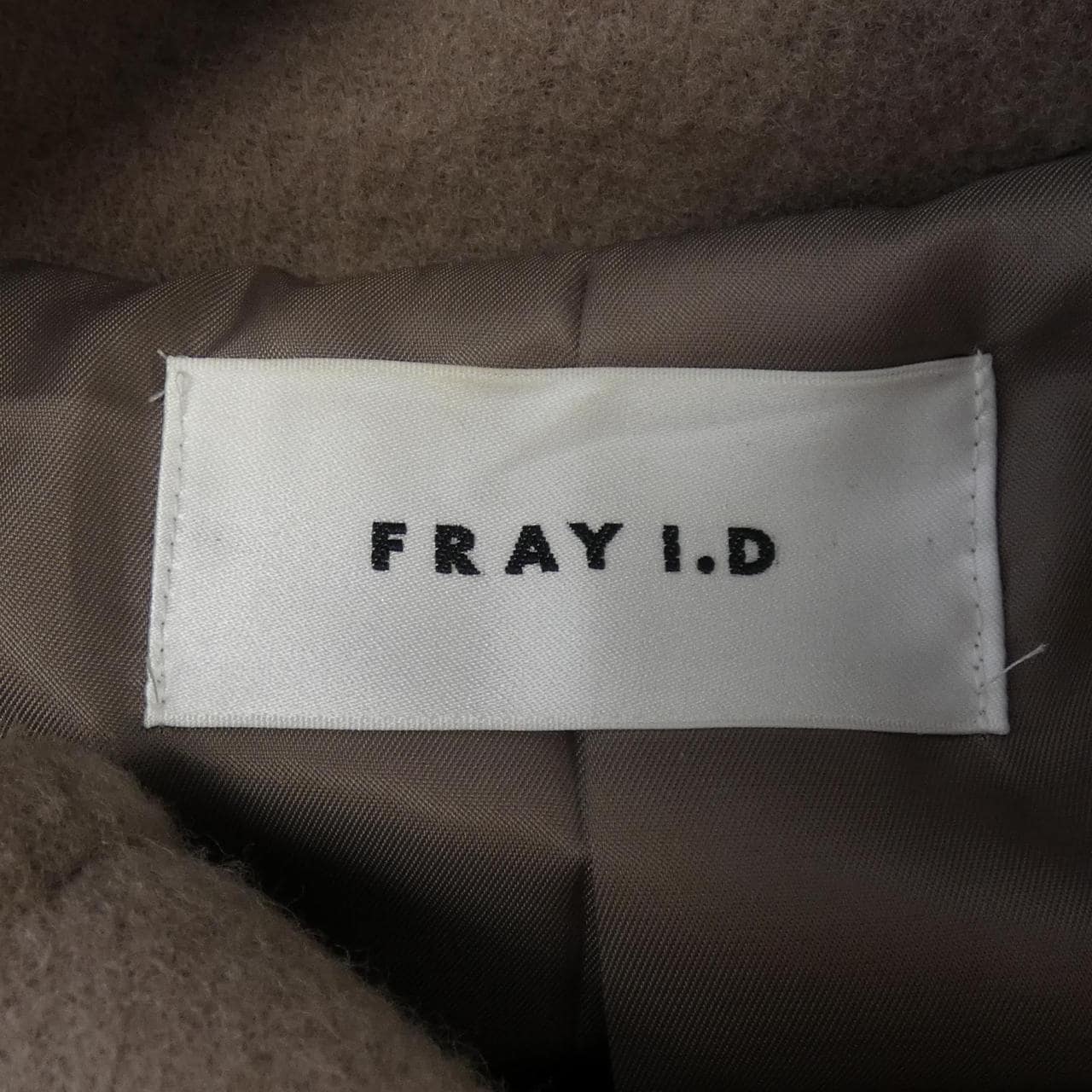 フレイアイディー FRAY I.D コート