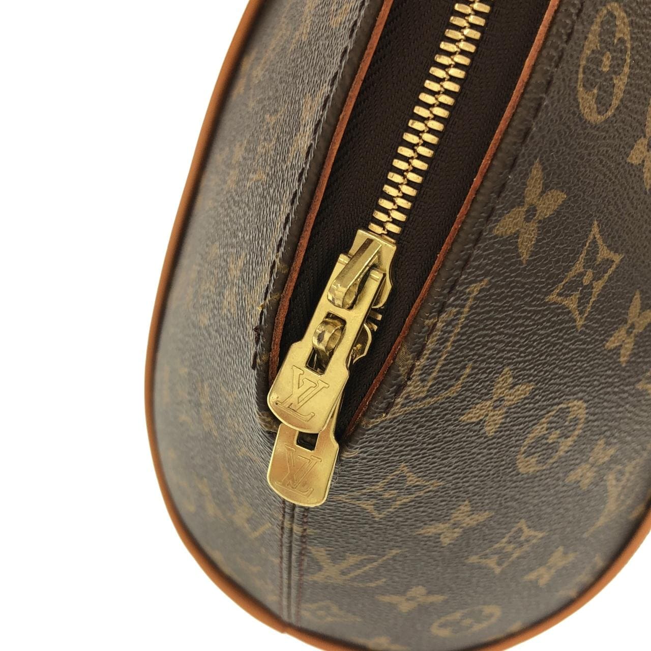 ルイヴィトン モノグラム エリプス MM M51126 バッグ