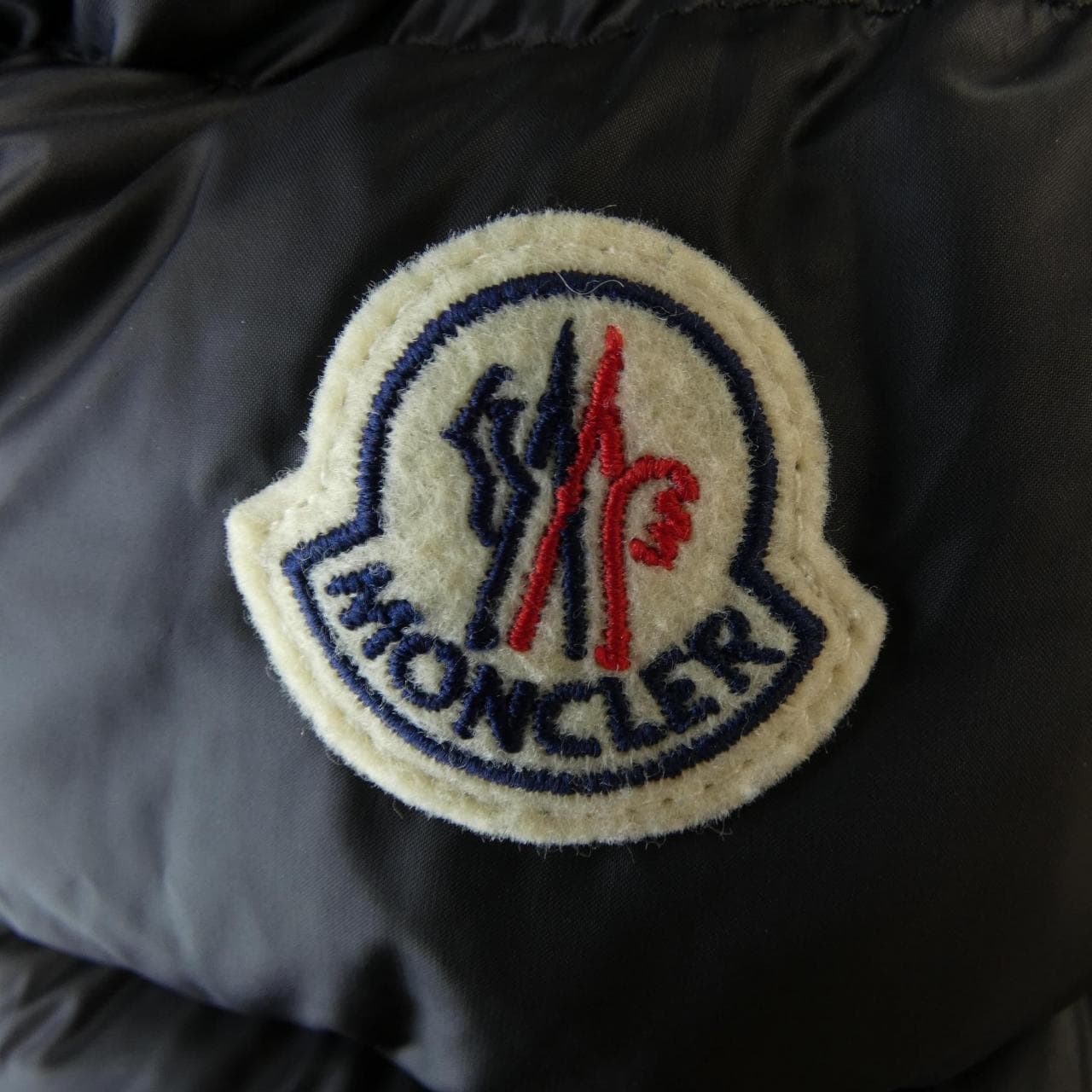 モンクレール MONCLER ダウンコート