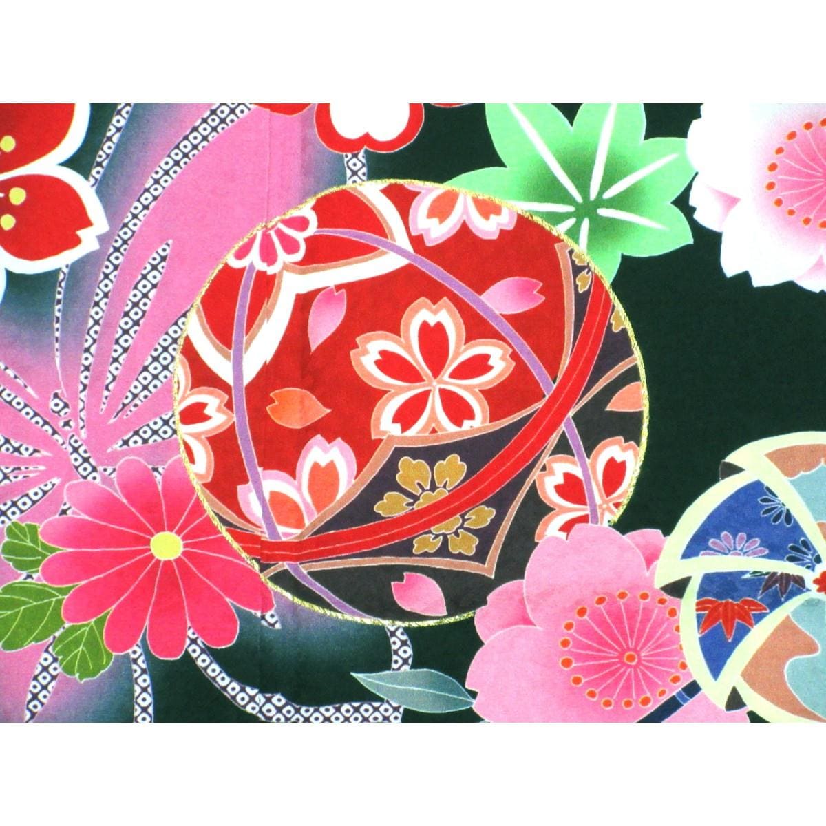 振袖　友禅加工刺繍入り