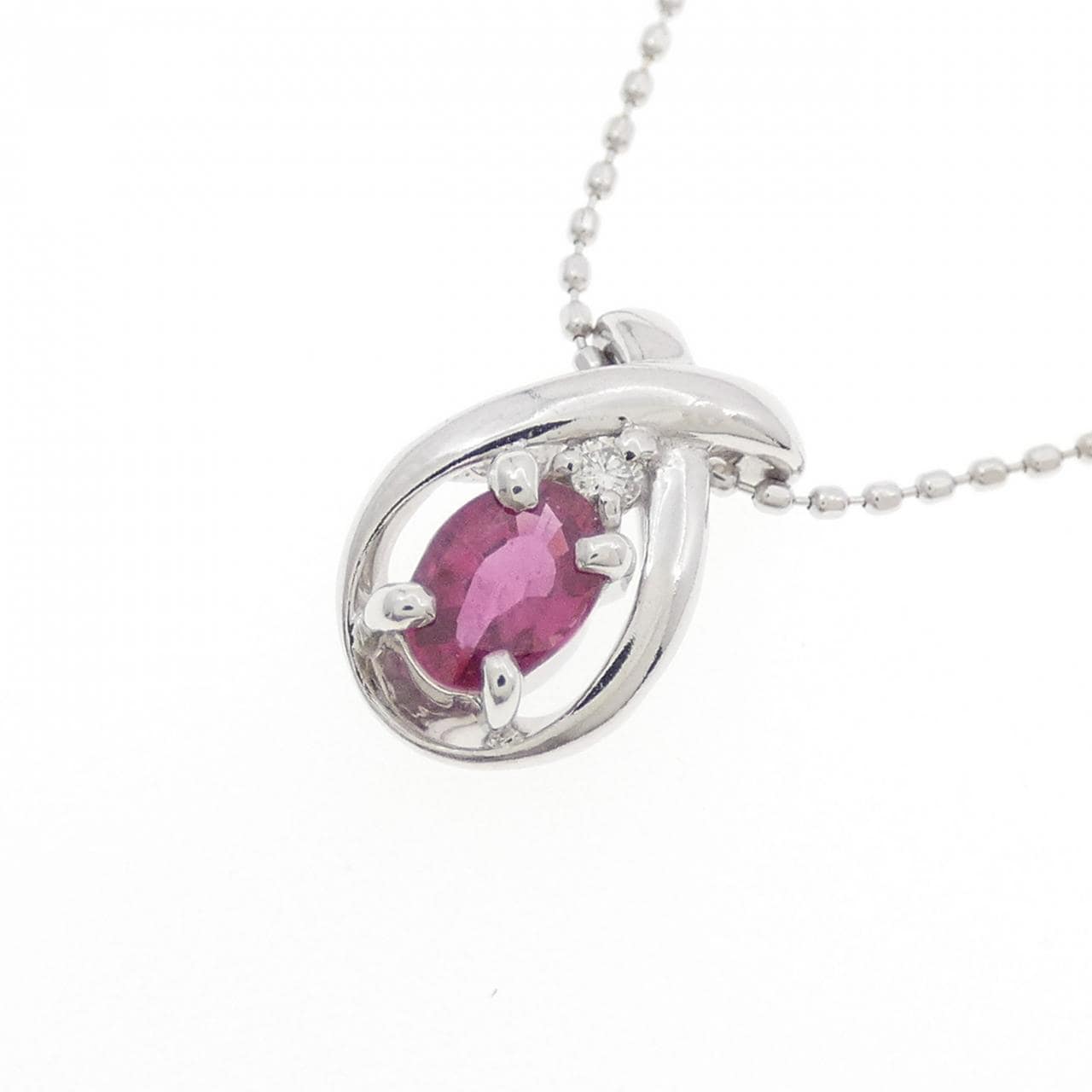 K18WG ルビー ネックレス 0.31CT