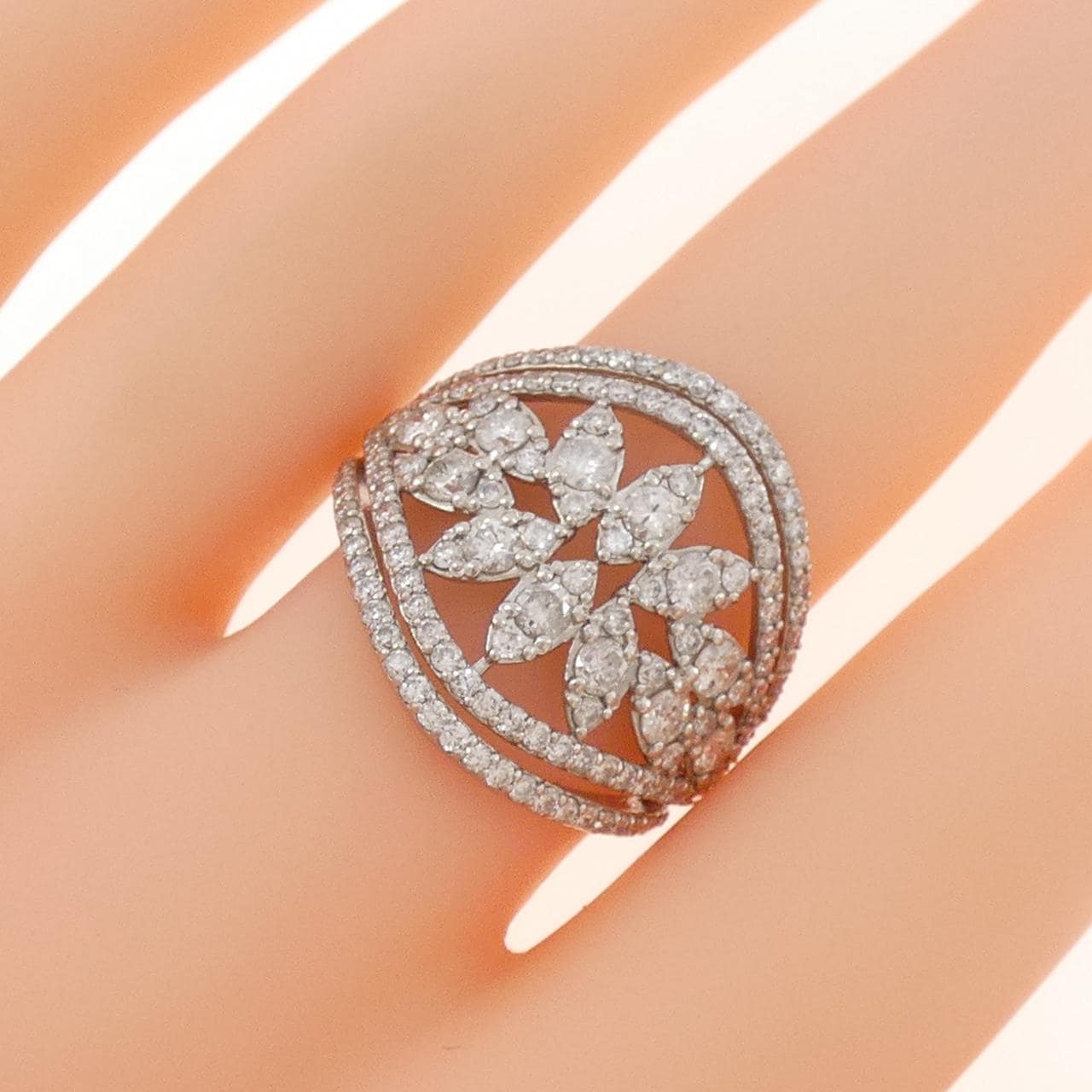 PT900 ダイヤモンド リング 2.00CT