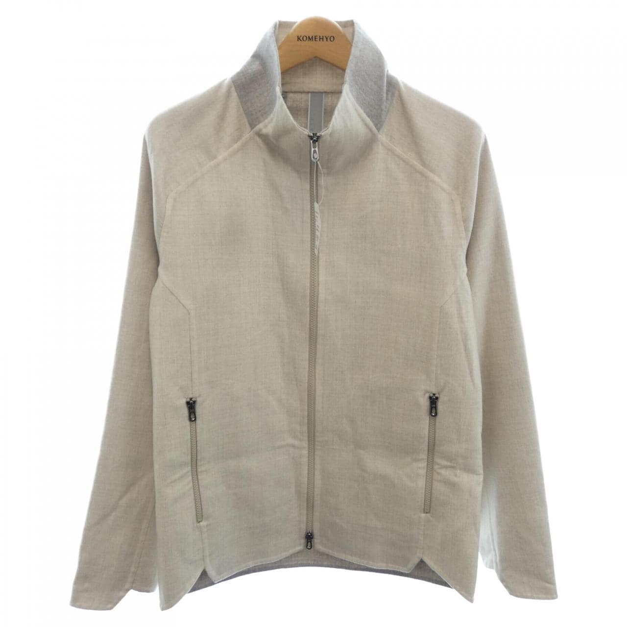 シーズ SEASE ブルゾン