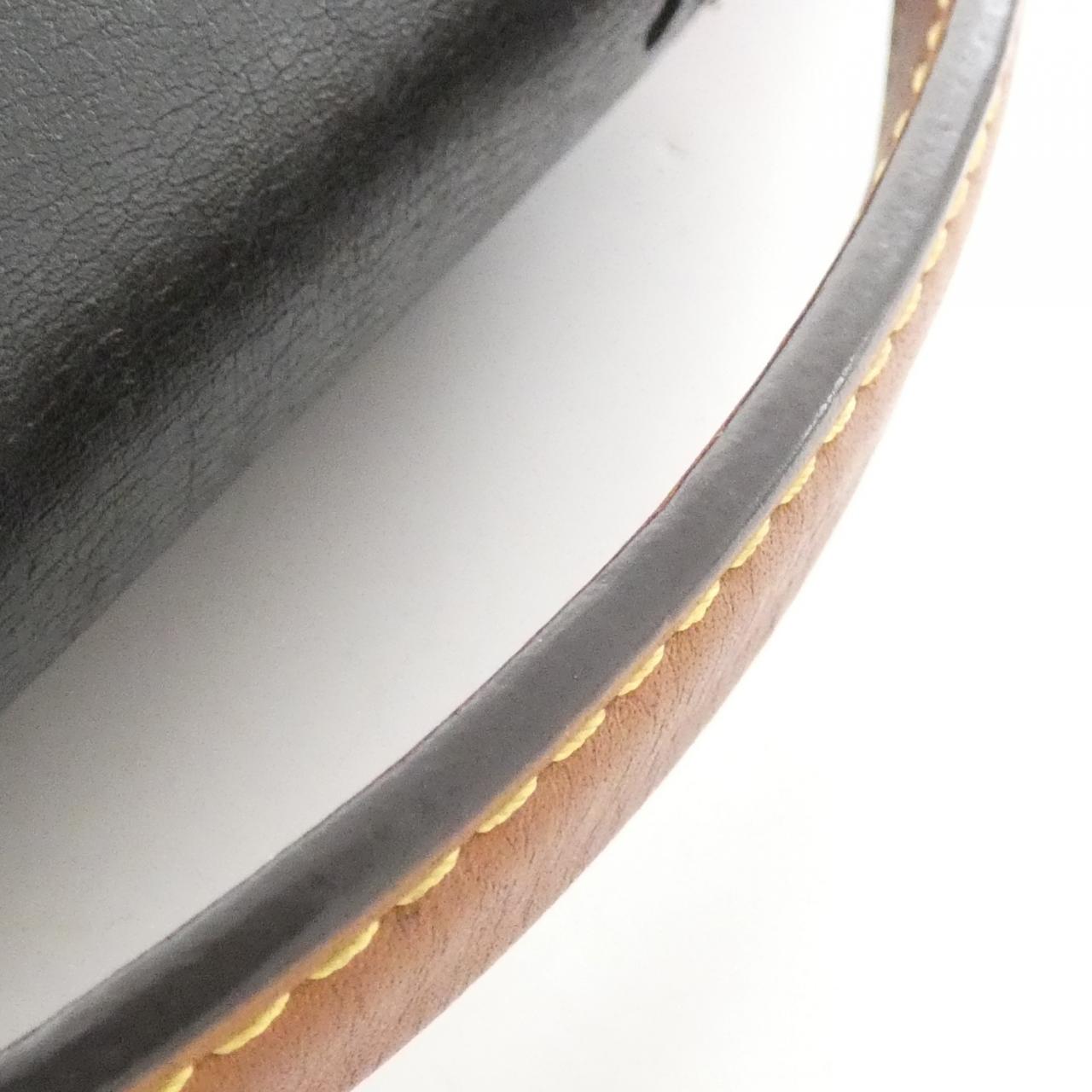 ルイヴィトン モノグラム(ツイストブローグ) ポシェット メティス MM M43488 バッグ