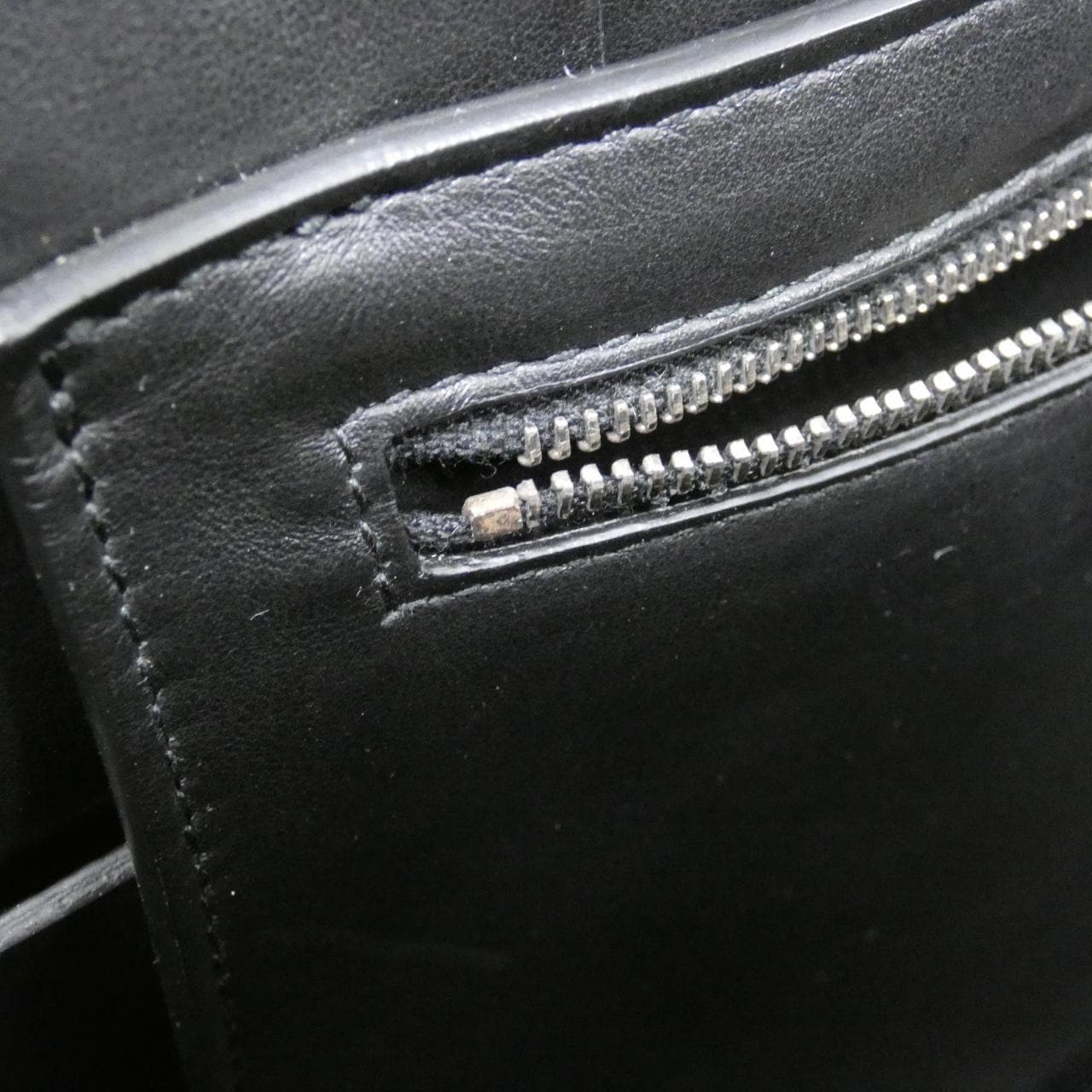 ボッテガヴェネタ 620623 VCP50 バッグ