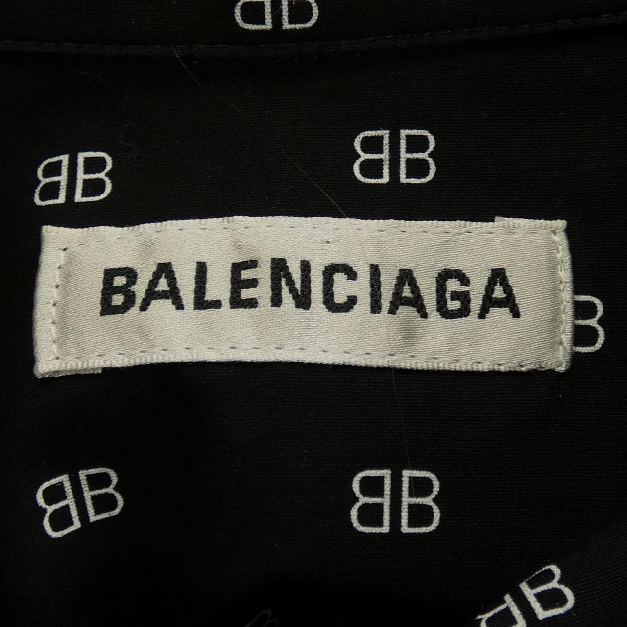 バレンシアガ BALENCIAGA 571263 TELE5 S／Sシャツ