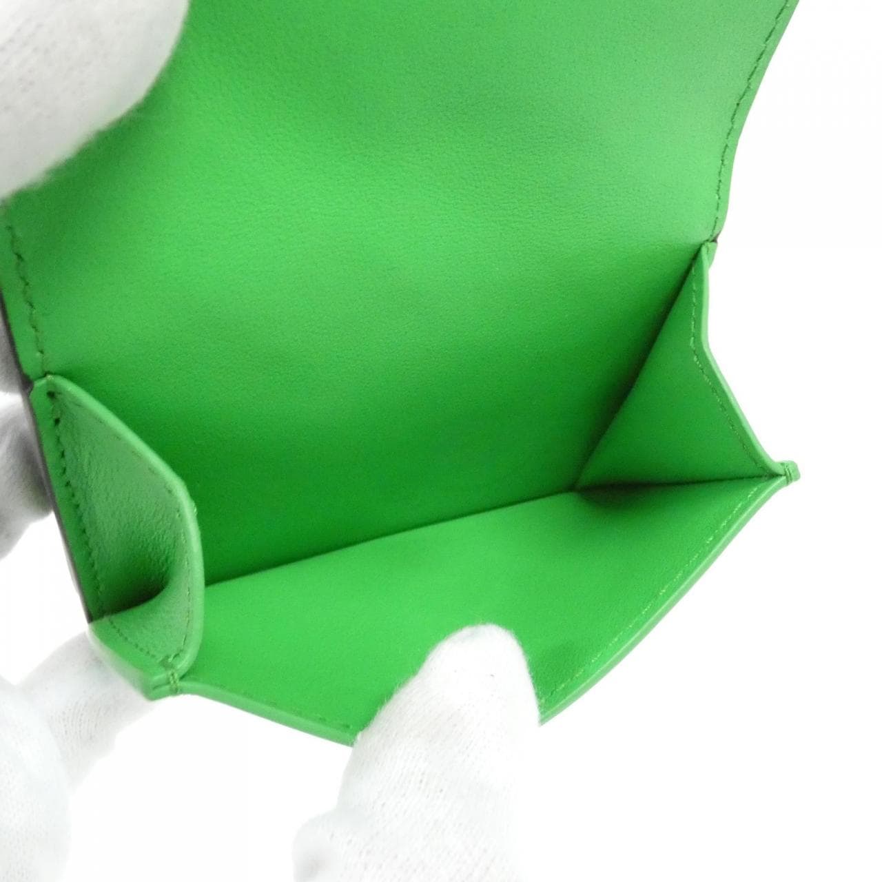 ボッテガヴェネタ 667036 VCPQ6 財布