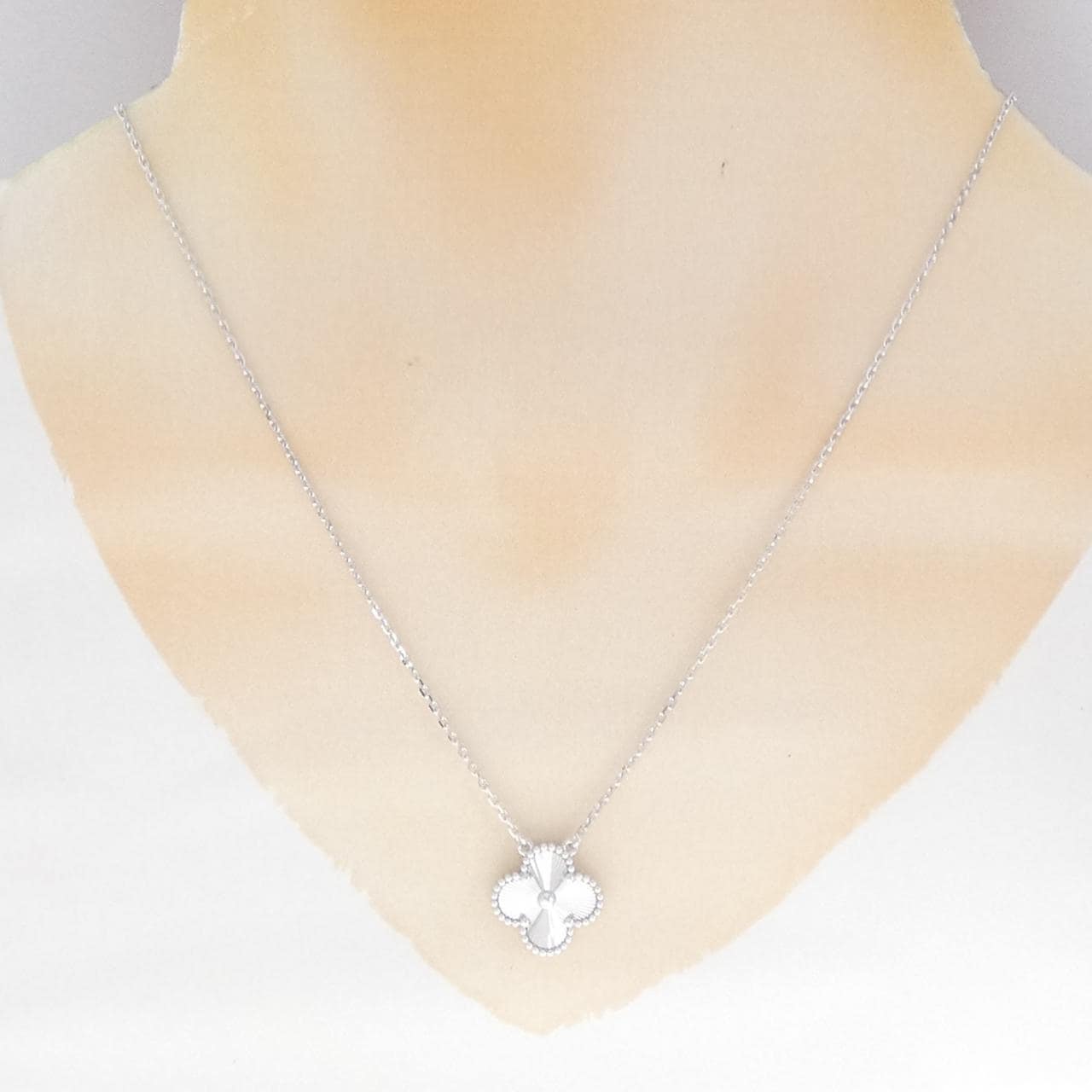 ヴァンクリーフ&アーペル ヴィンテージアルハンブラ ネックレス