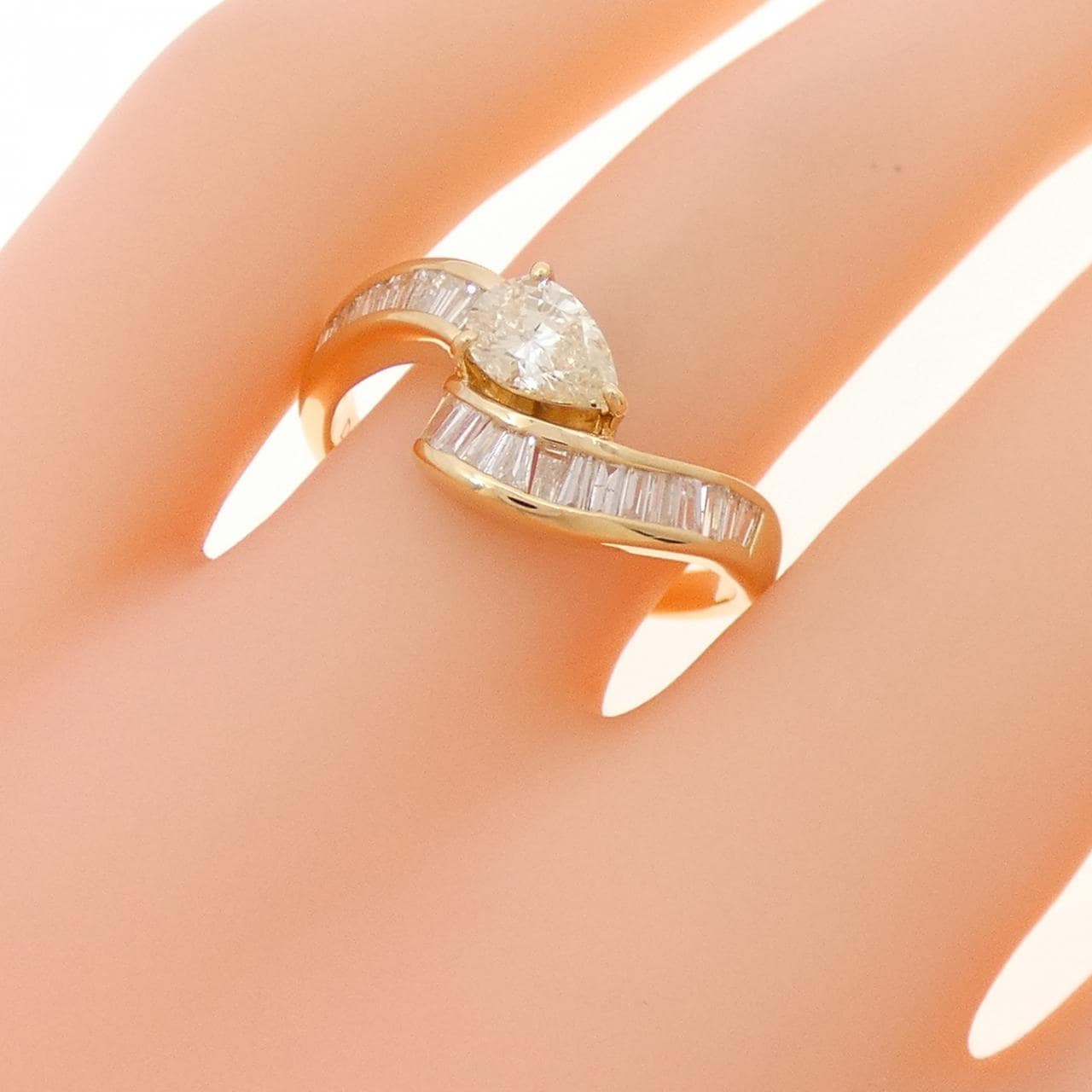 K18YG ダイヤモンド リング 1.09CT