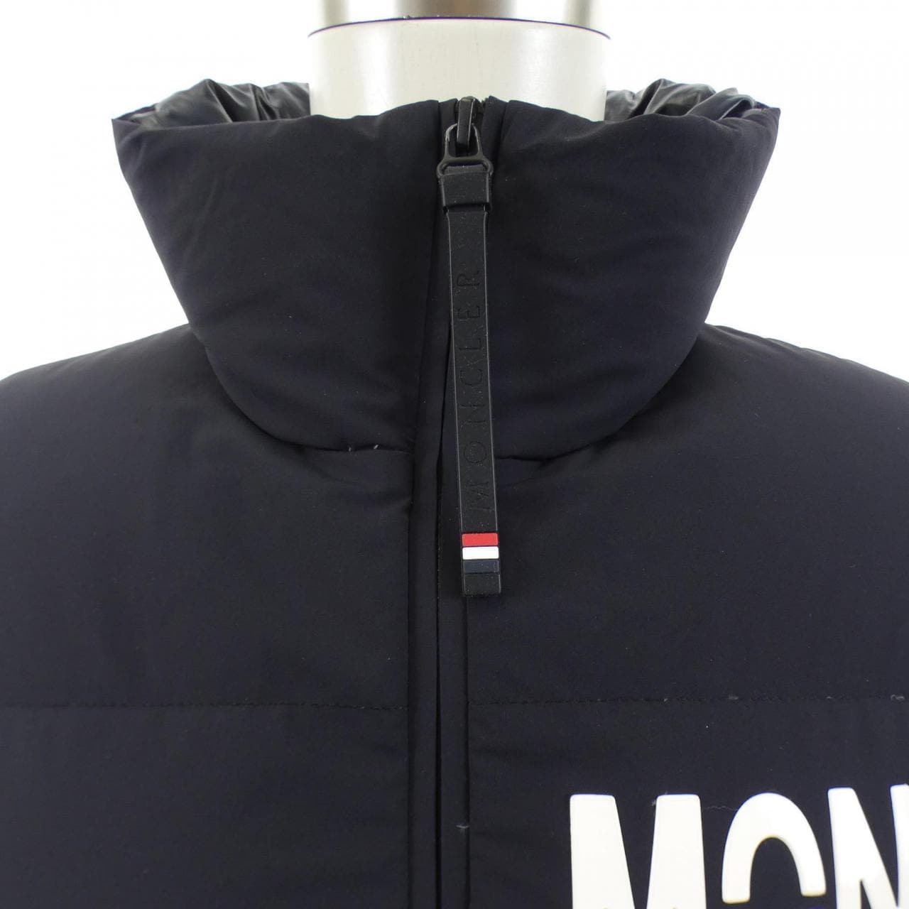 モンクレールグルノーブル MONCLER GRENOBLE NANTAUX ダウンベスト