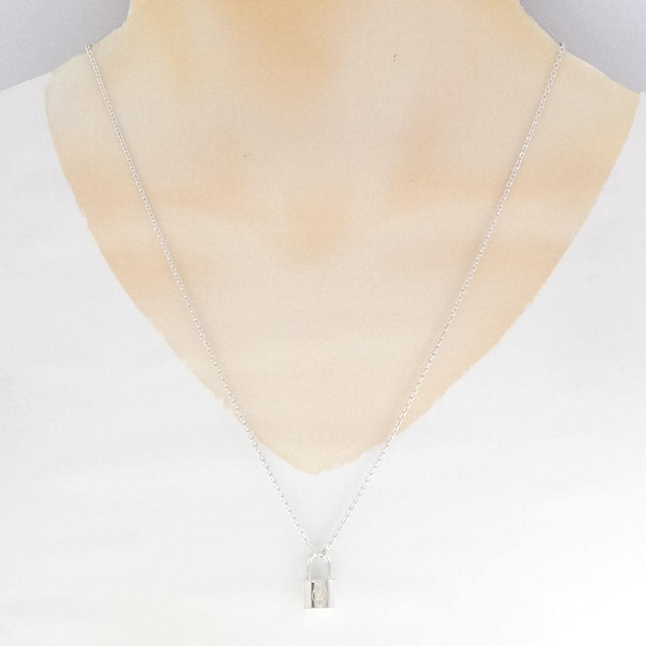 ルイヴィトン ロックイット ネックレス