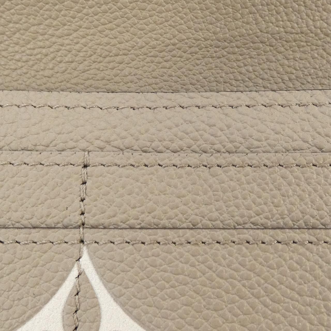 LOUIS VUITTON雙色Monogram Empreinte Portefeuille Sarah M81049 皮夾