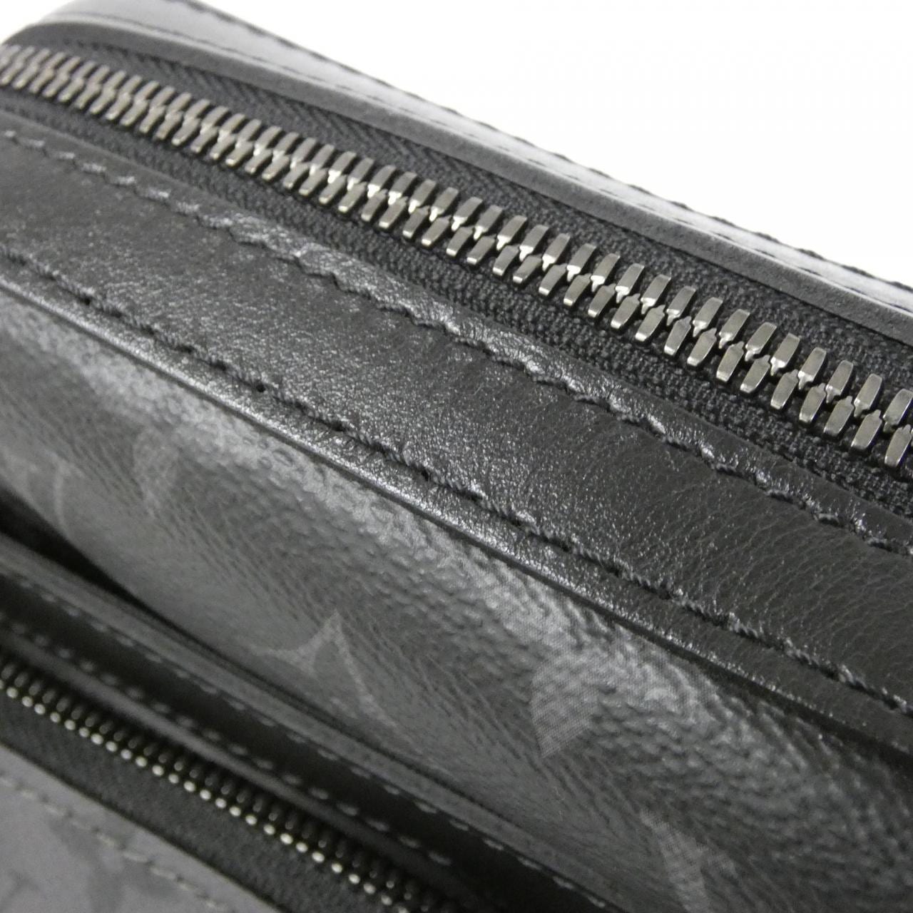 ルイヴィトン モノグラム エクリプス リバース トリオ メッセンジャー M69443 ショルダーバッグ