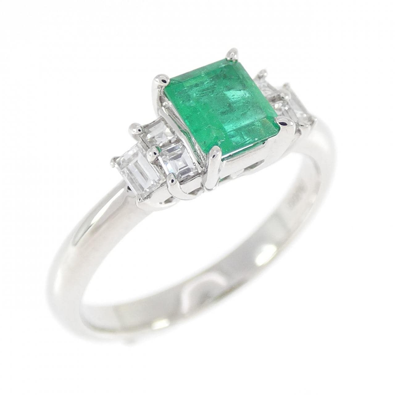 PT900 エメラルド リング 0.41CT