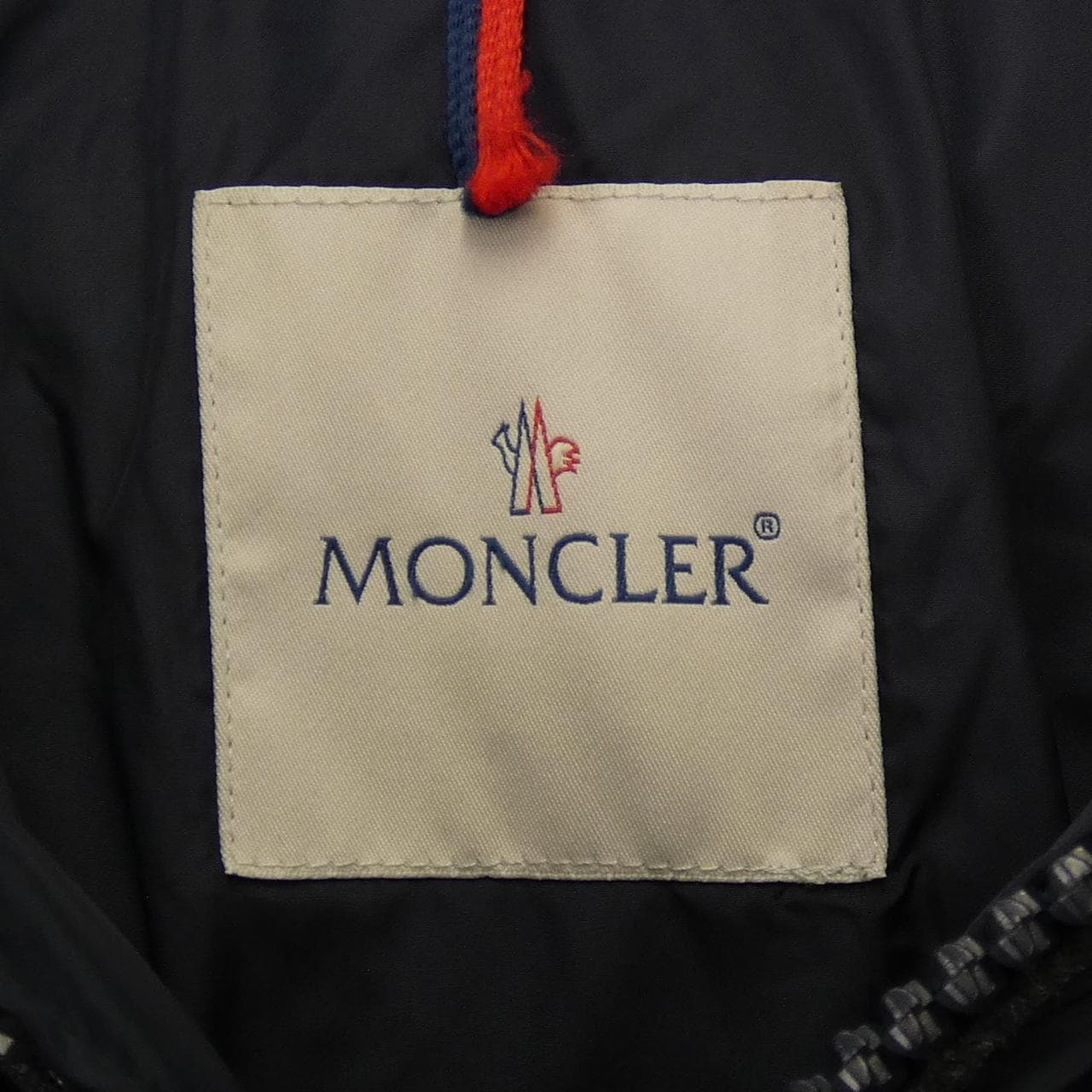 MONCLER蒙克勒羽絨服