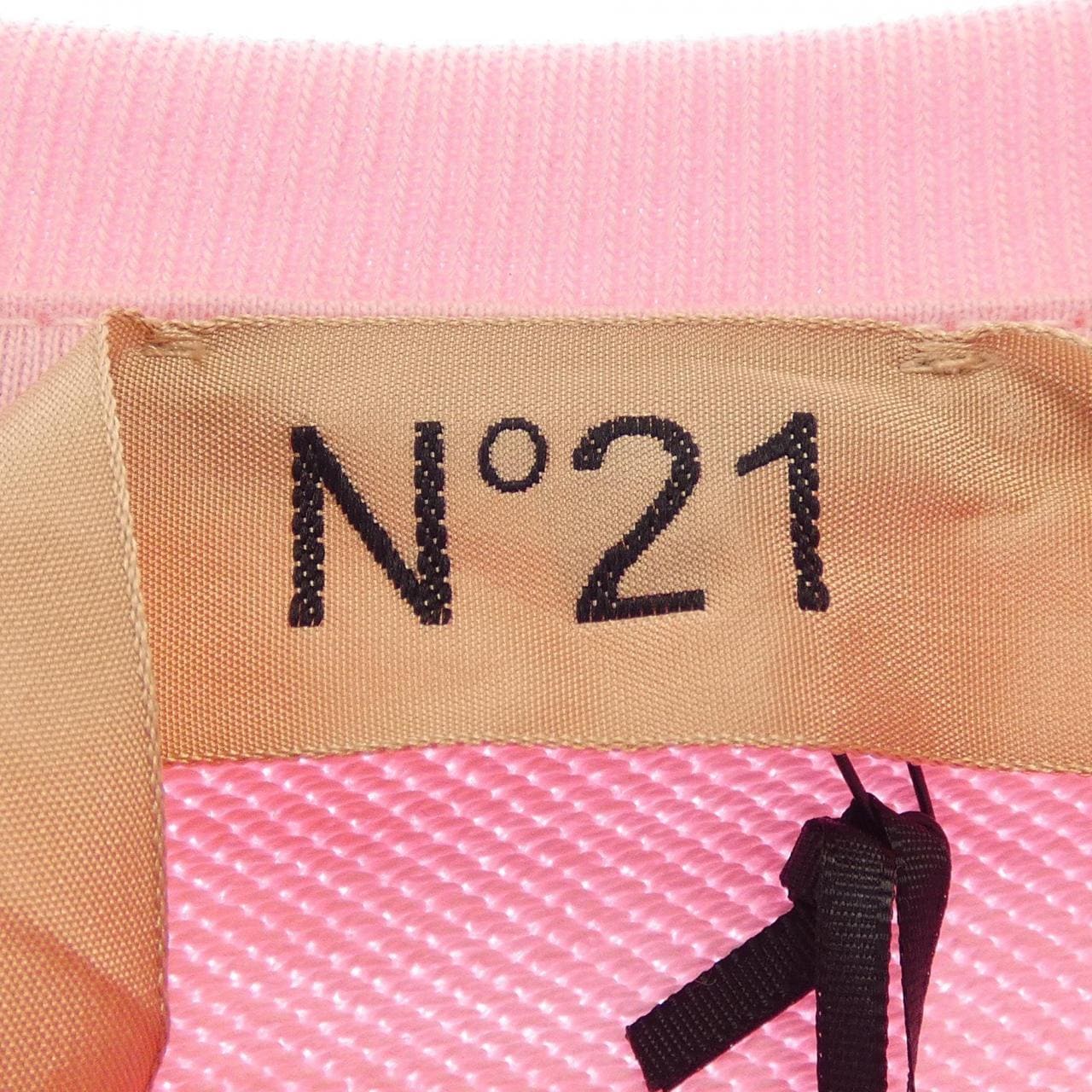ヌメロヴェントゥーノ N°21 P24EN2M E0316329 スウェット