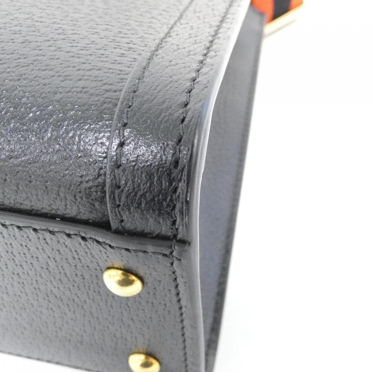 グッチ DIANA 702721 U3ZDT バッグ