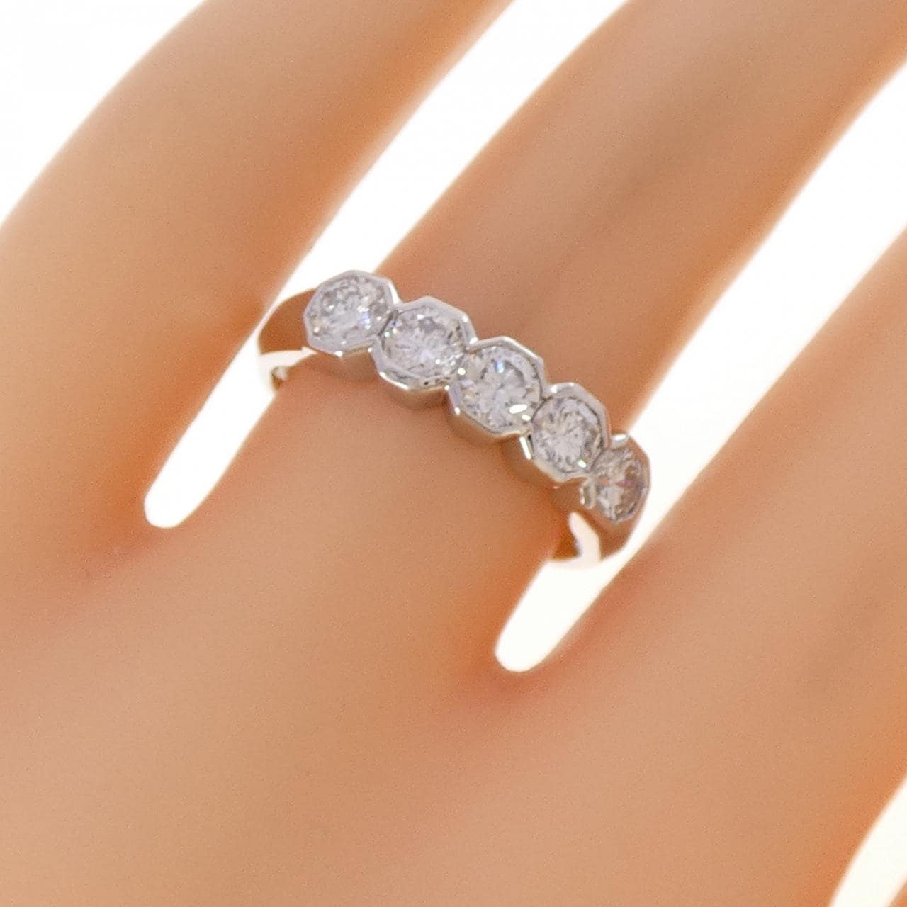 PT900 ダイヤモンド リング 1.00CT