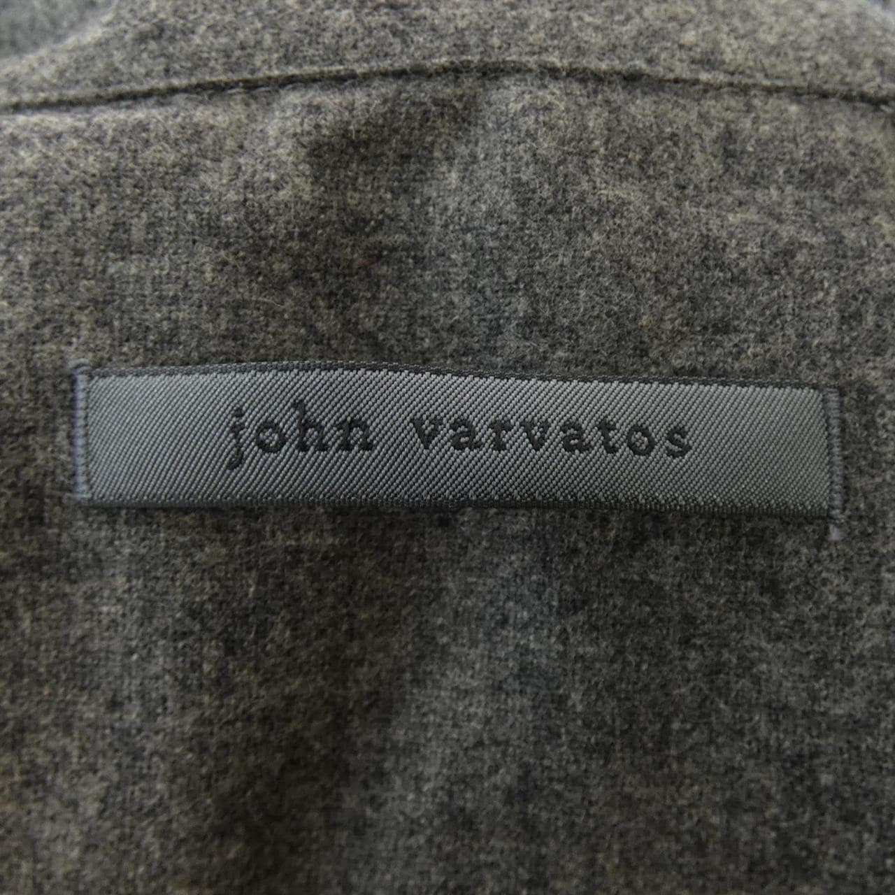 ジョン ヴァルヴェイトス john varvatos シャツ