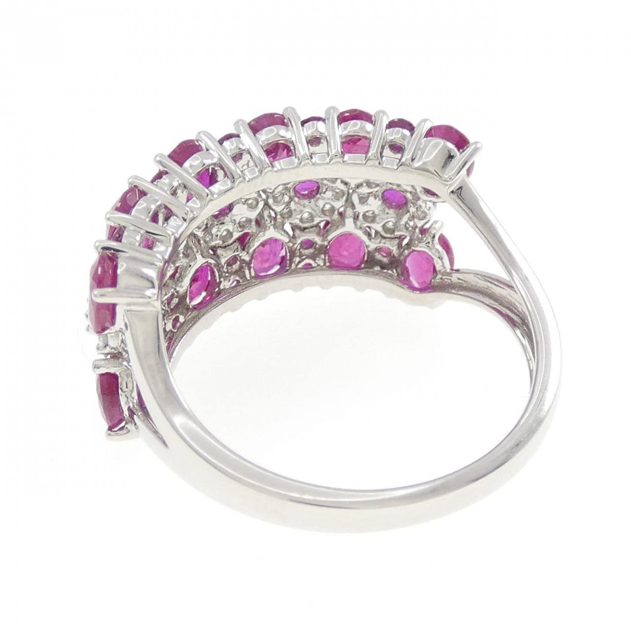 ジーエスティービー ルビー リング 2.65CT