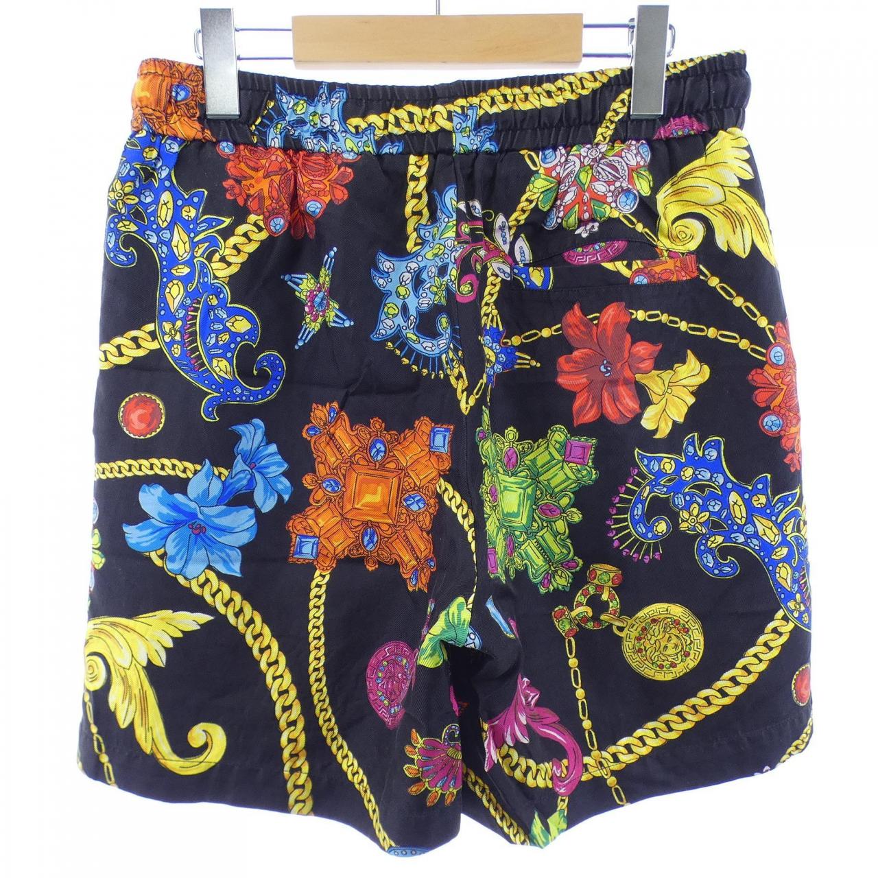 ヴェルサーチェ VERSACE A82084 ショートパンツ