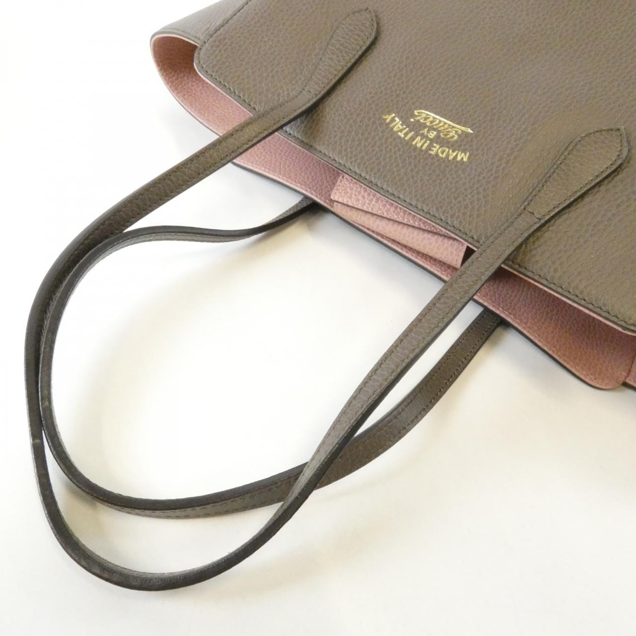 グッチ 354408 CAO2G バッグ