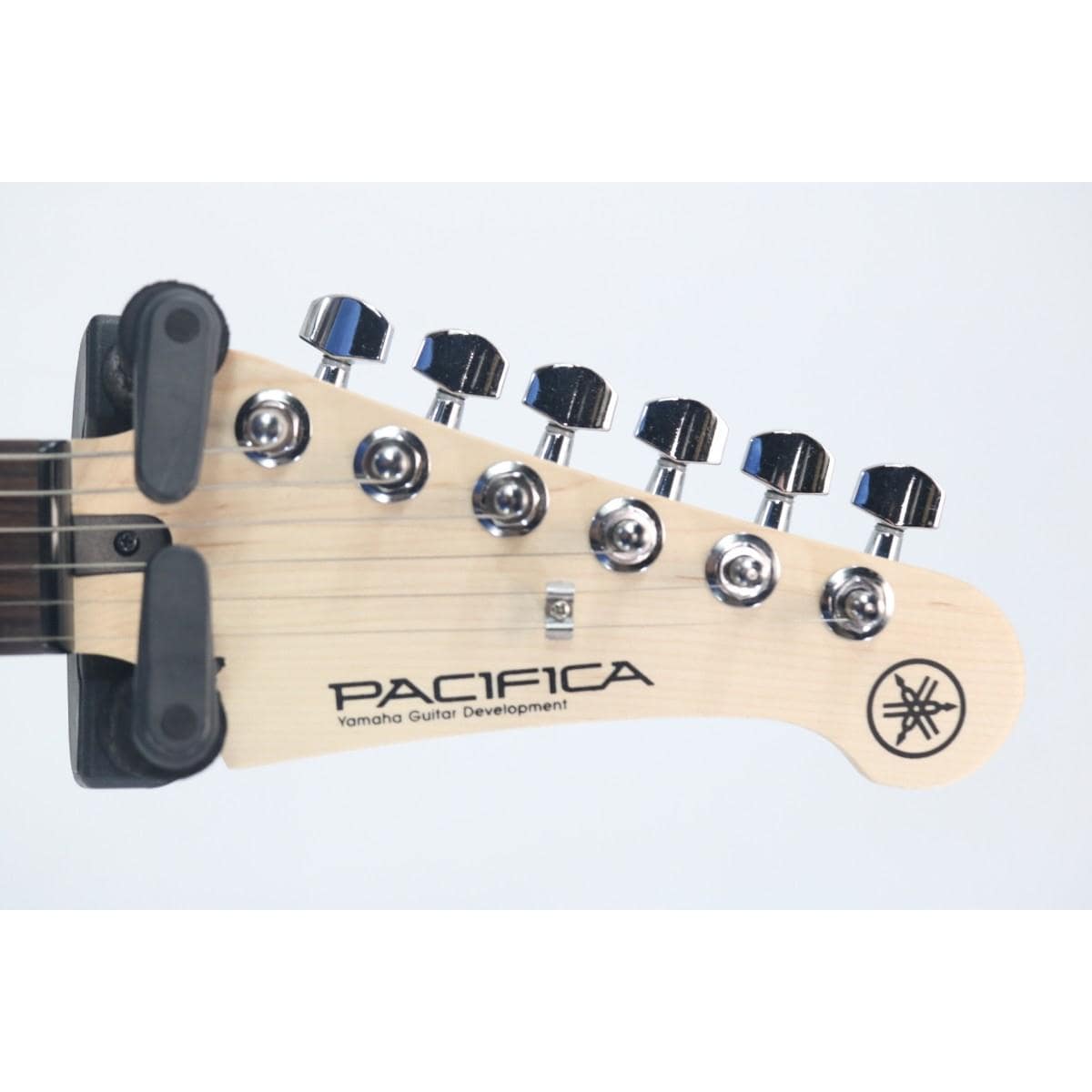 [BRAND NEW] YAMAHA PAC112V BL