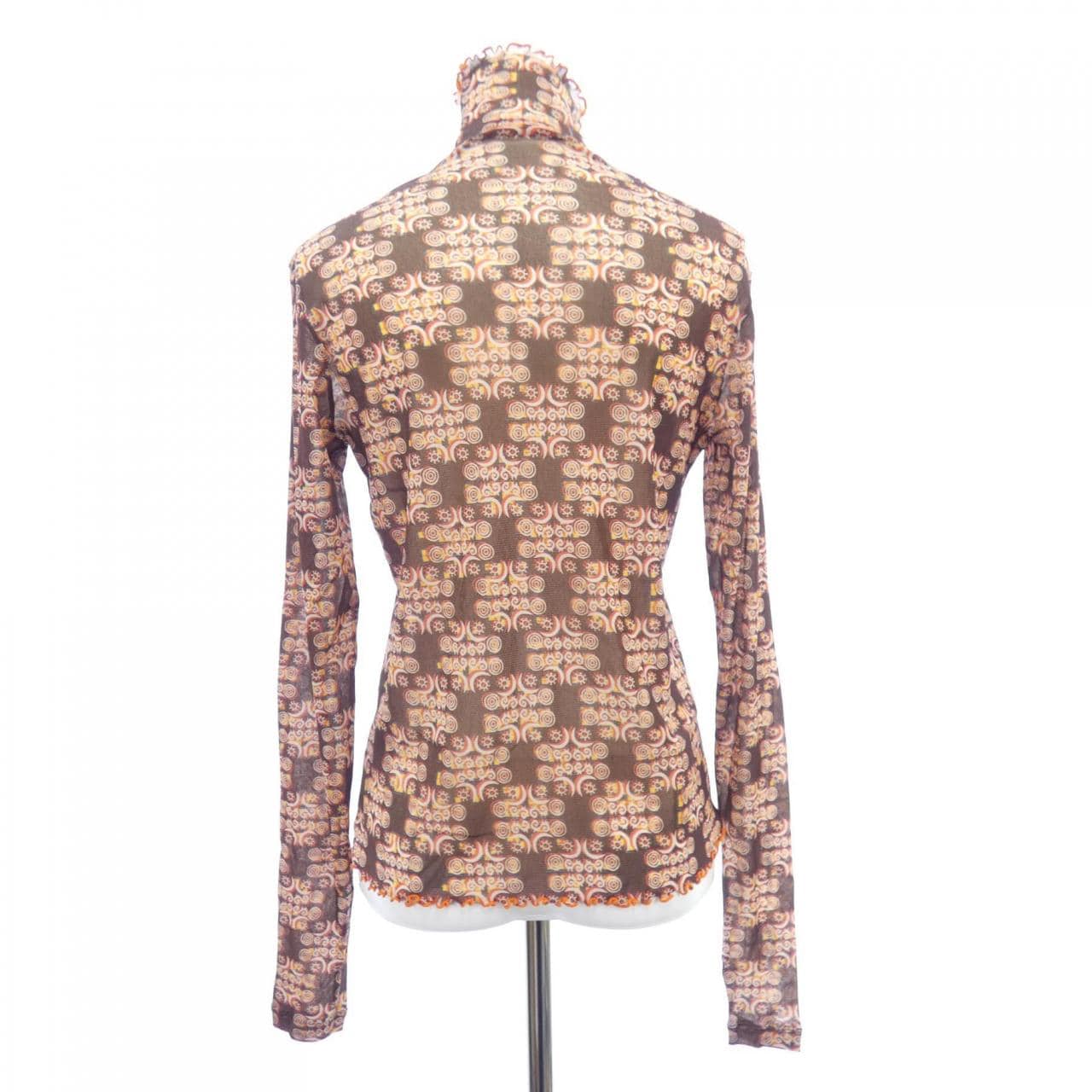 ヴィヴィアンタム VIVIENNE TAM トップス