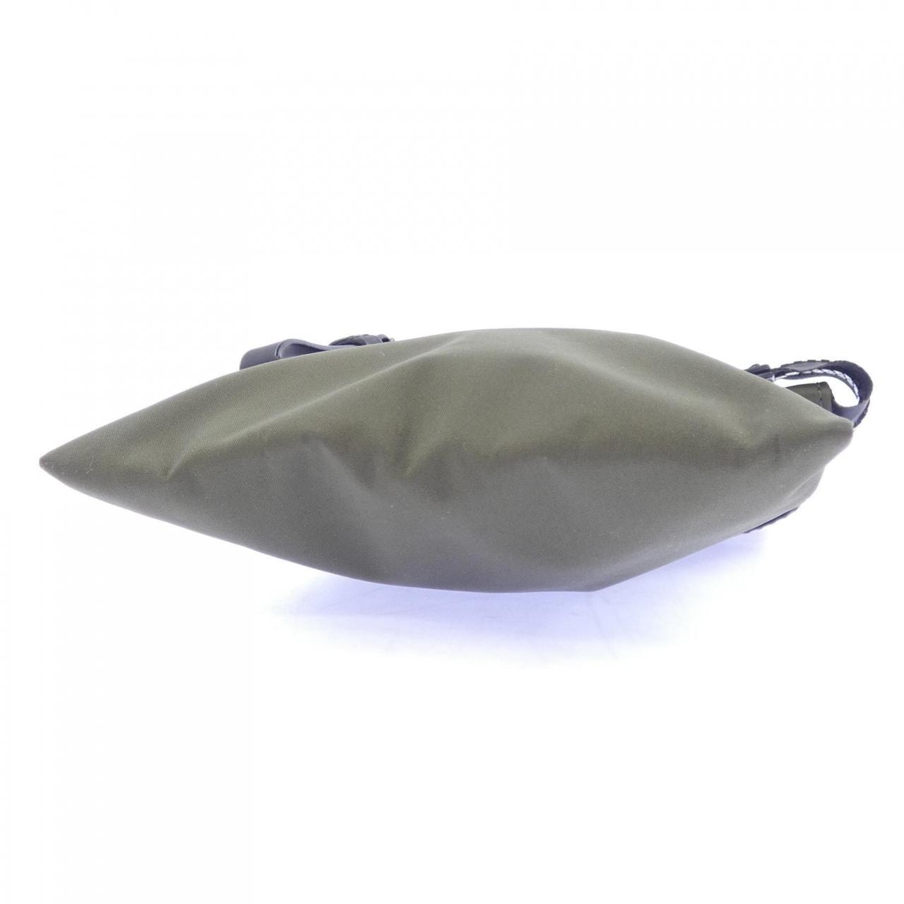 モンクレール MONCLER F109A6B70100 BAG